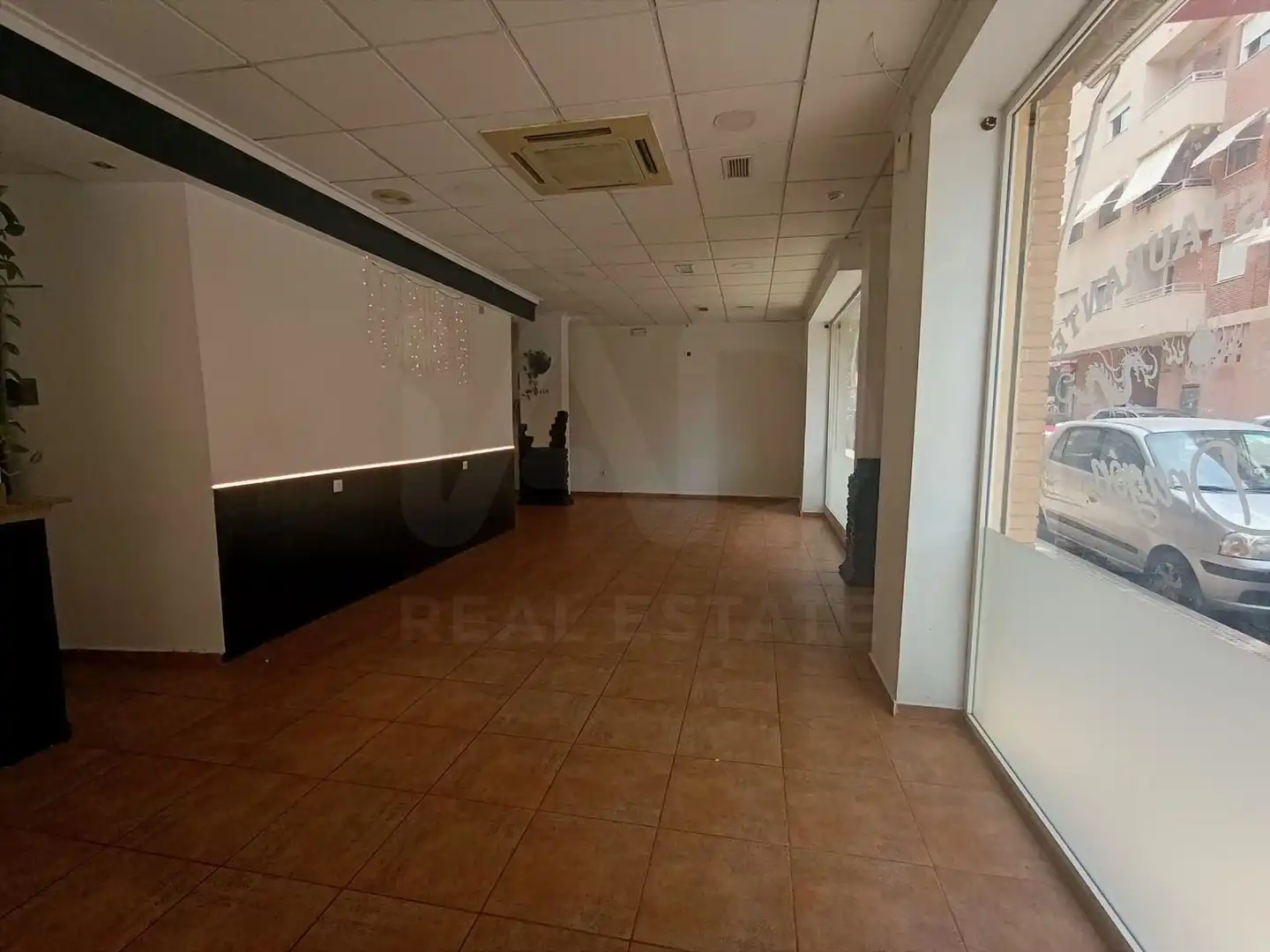 Local comercial en venda a Calle Madre Elisea Oliver 13 13, imagen 8