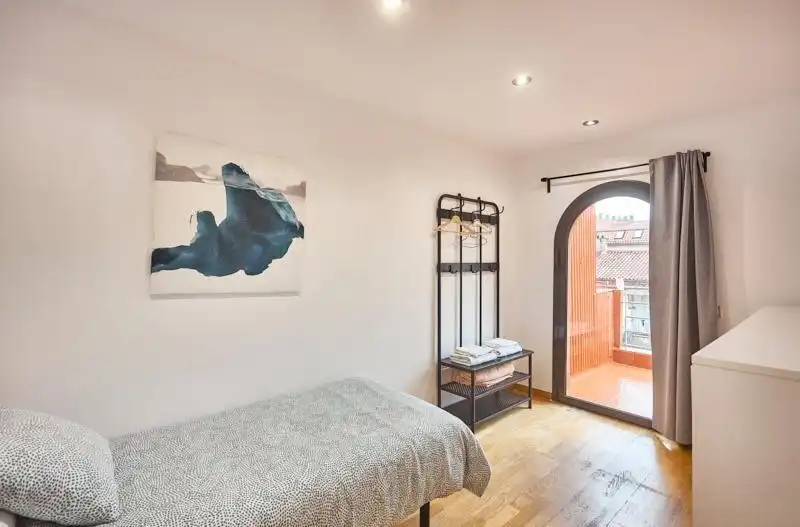 Habitación de Casa adosada en venta en Sant Feliu de Llobregat con Terraza