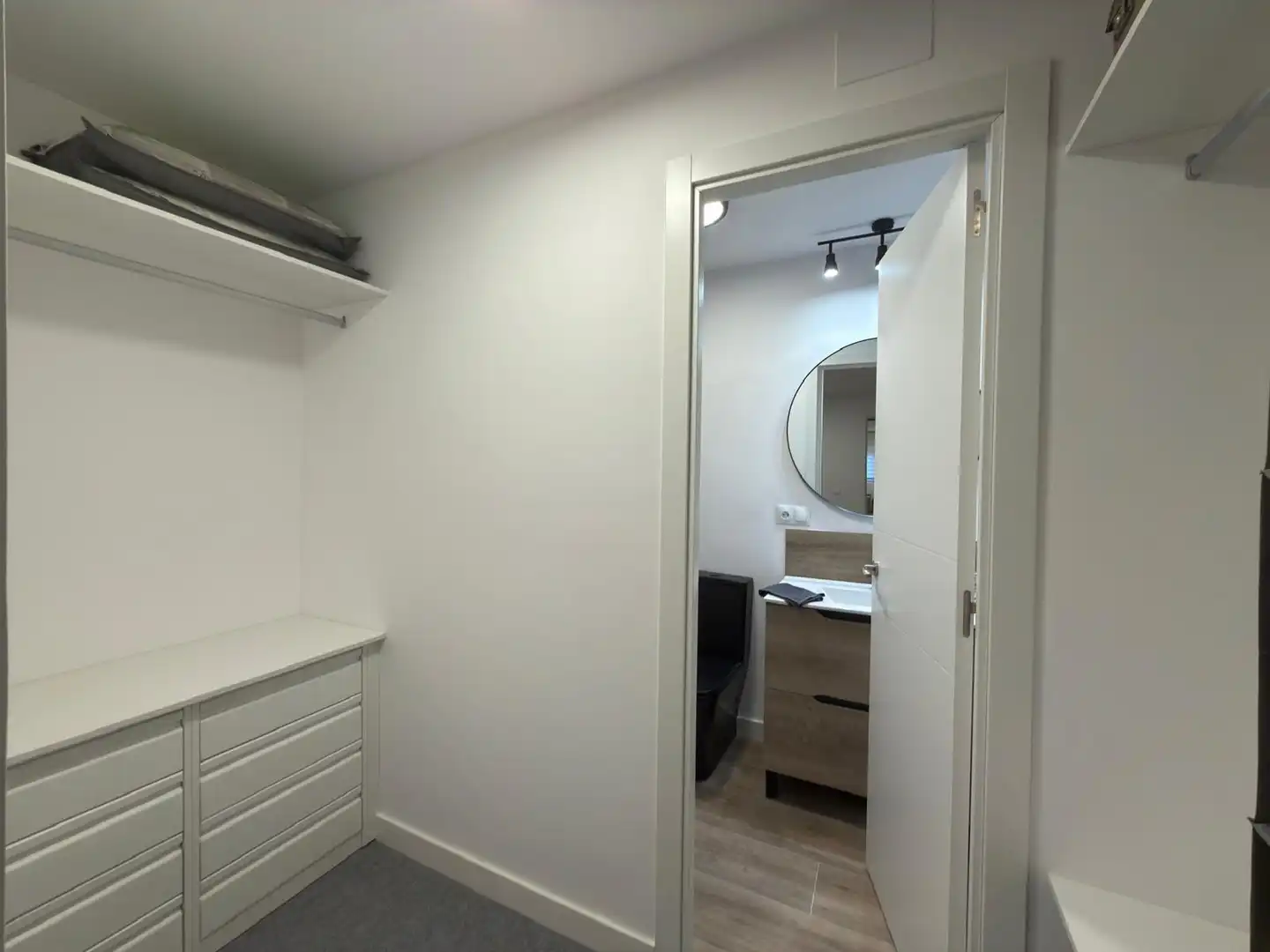 Piso en venta en Oviedo  con Amueblado