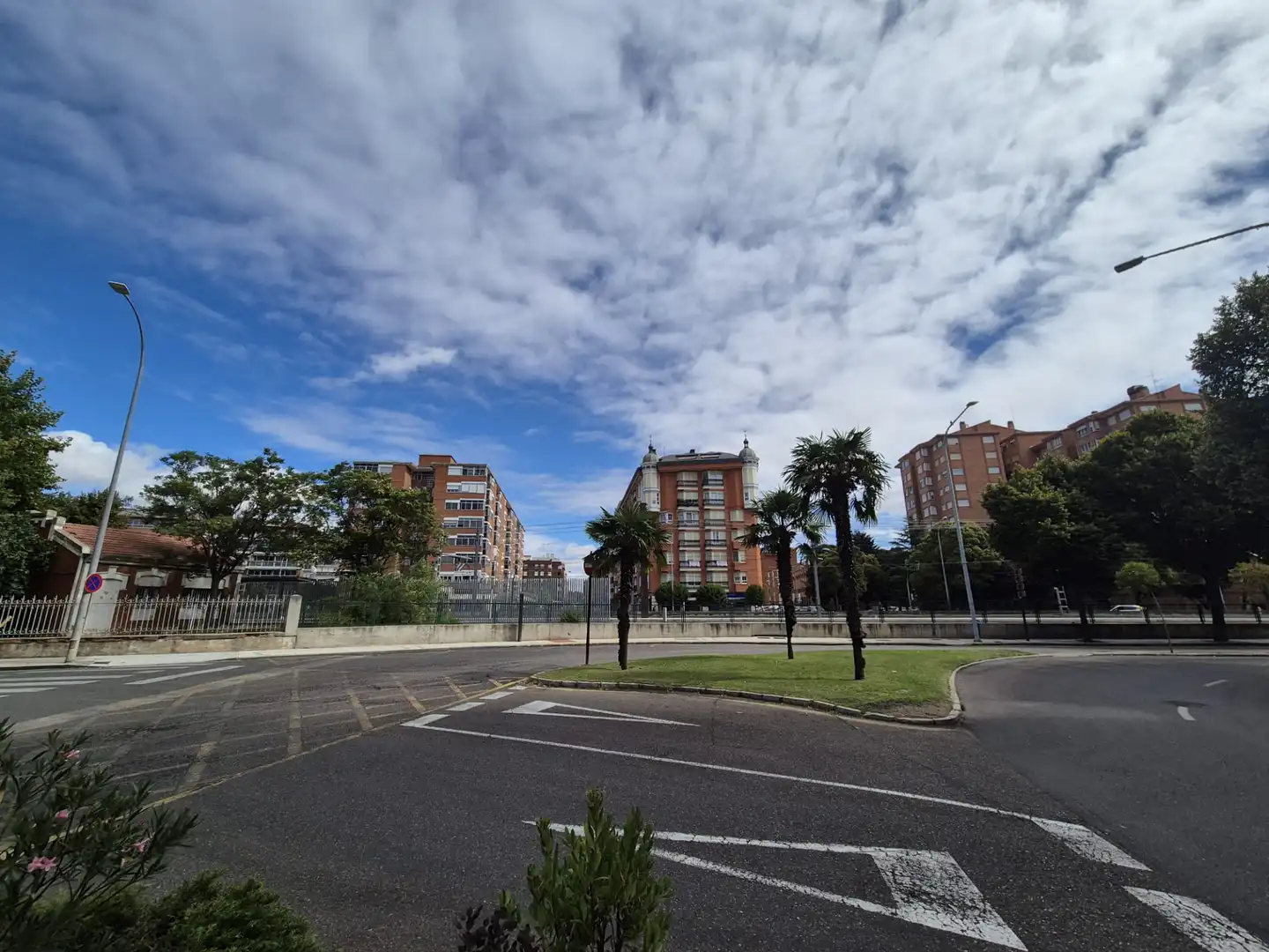 Außenansicht von Wohnung zum Verkauf in Palencia mit Heizung, Parkett und Terrasse
