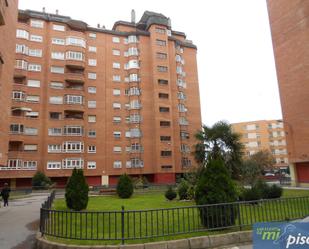 Vista exterior de Pis en venda en Valladolid Capital amb Terrassa i Balcó