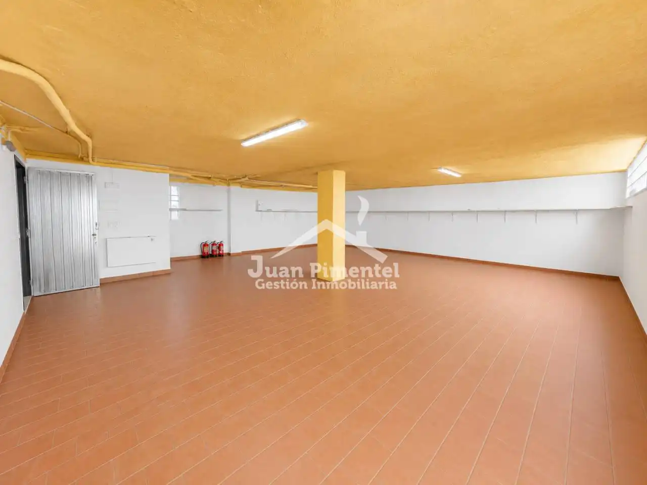 Locale commerciale in affitto a Calle Miguel de Cervantes 1, imagen 4