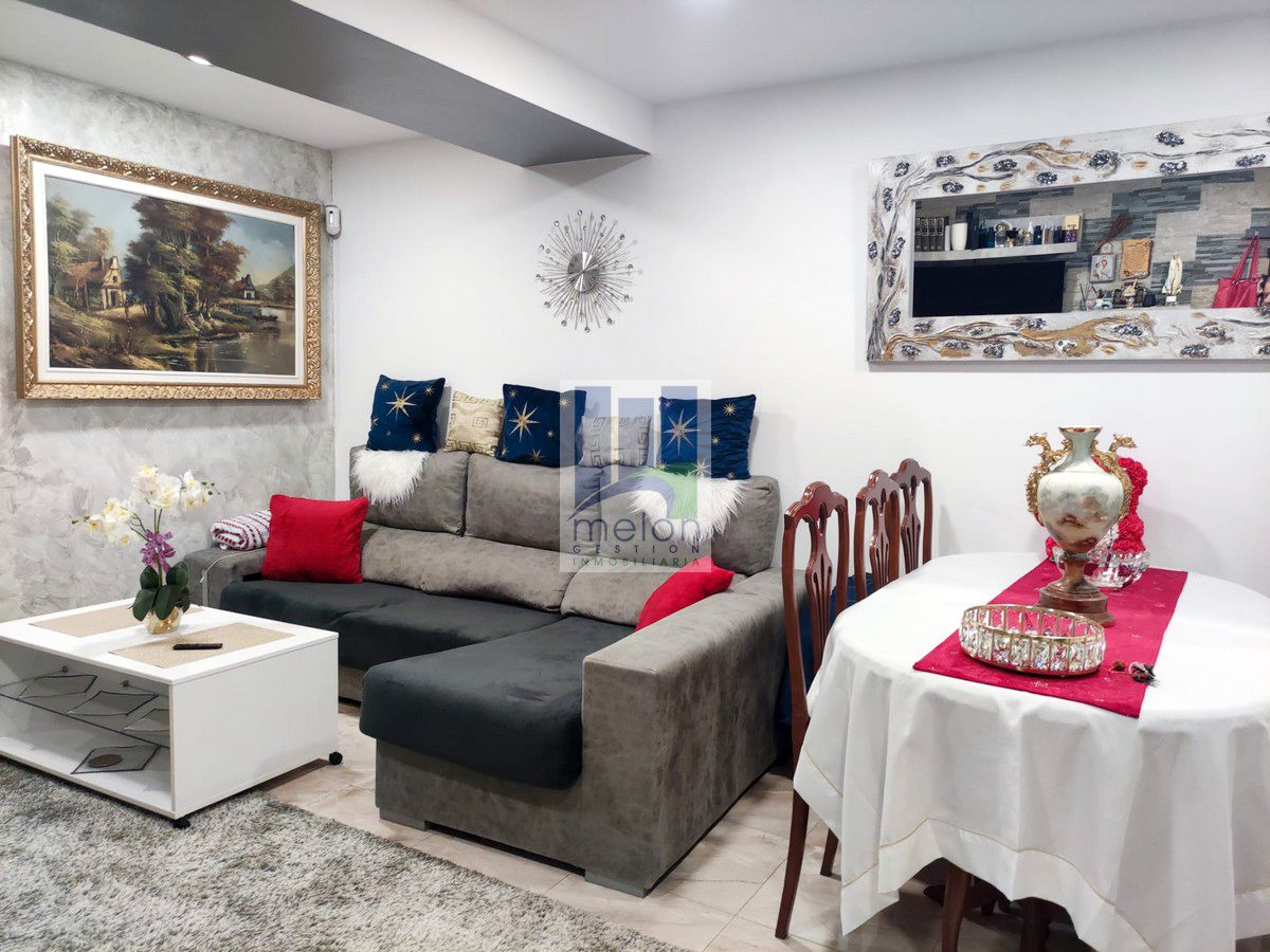 Sala d'estar de Casa o xalet en venda en Burgos Capital