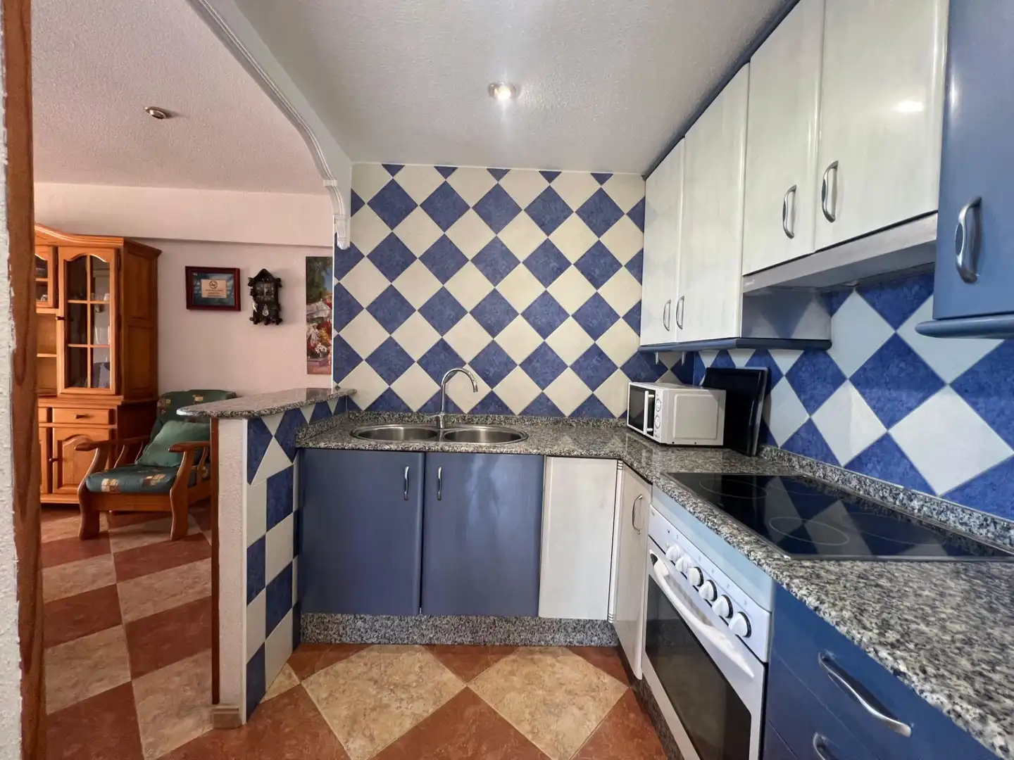 Cocina de Piso en venta en Benidorm con Aire acondicionado, Terraza y Amueblado