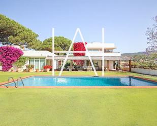 Jardí de Casa o xalet de lloguer en Sant Andreu de Llavaneres amb Calefacció, Terrassa i Traster