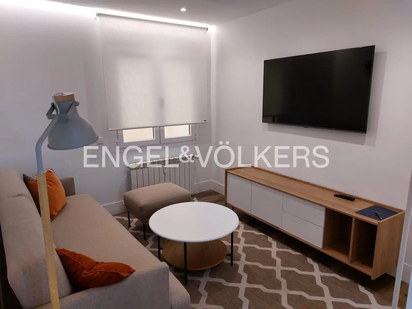 Sala d'estar de Pis de lloguer en Madrid amb Aire condicionat, Calefacció i Parquet
