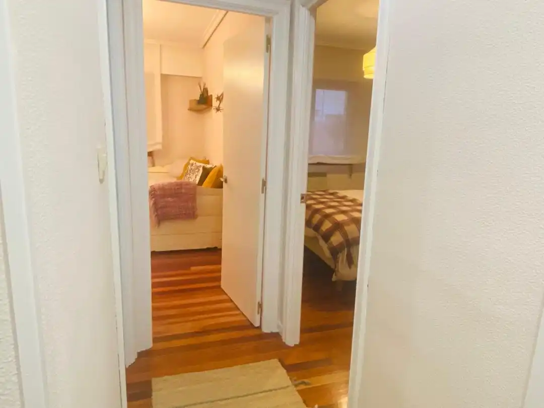 Habitación de Piso de alquiler en Ezcaray con Calefacción, Terraza y Balcón