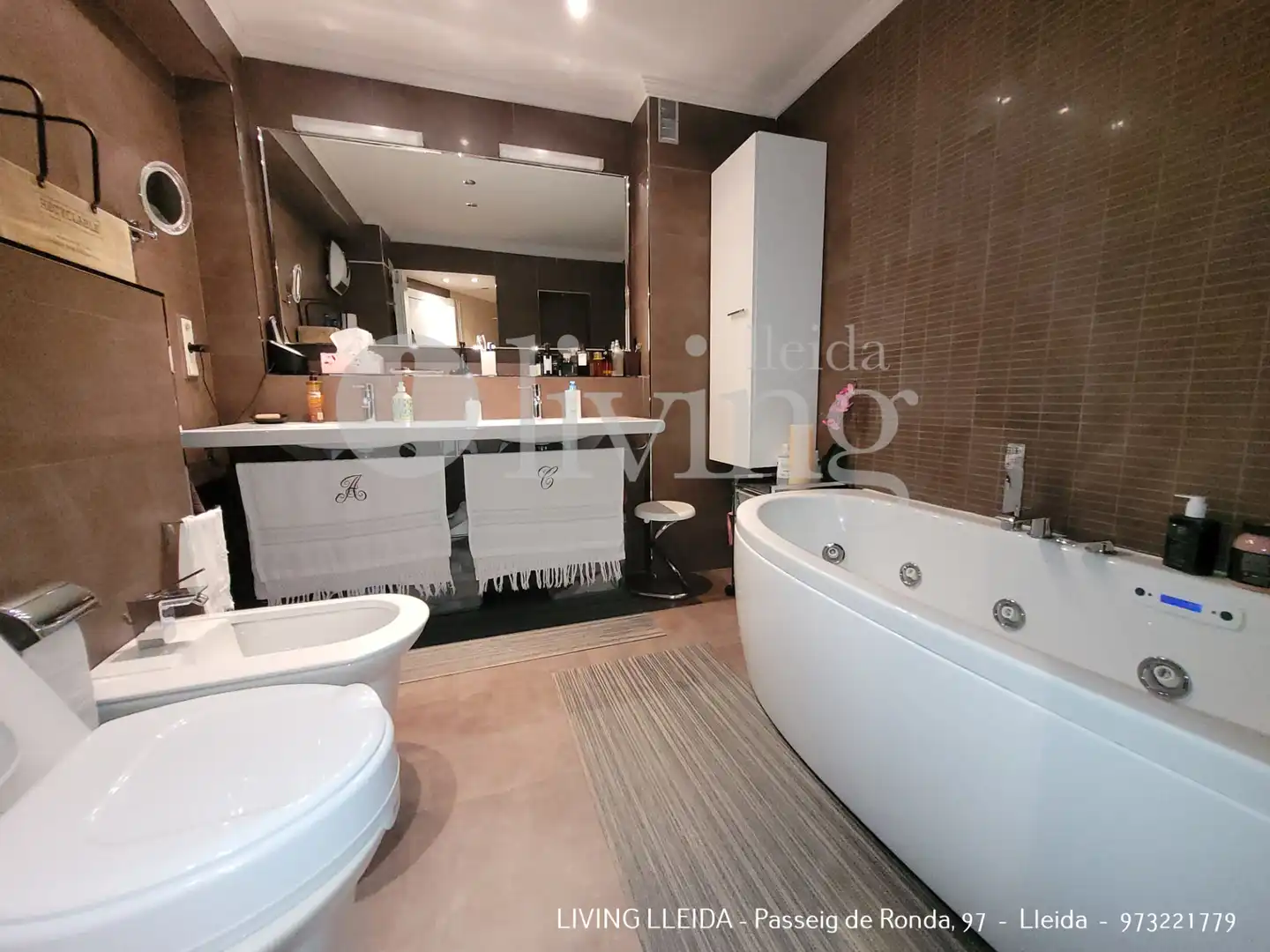 Baño de Piso en venta en Lleida con Aire acondicionado, Calefacción y Parquet