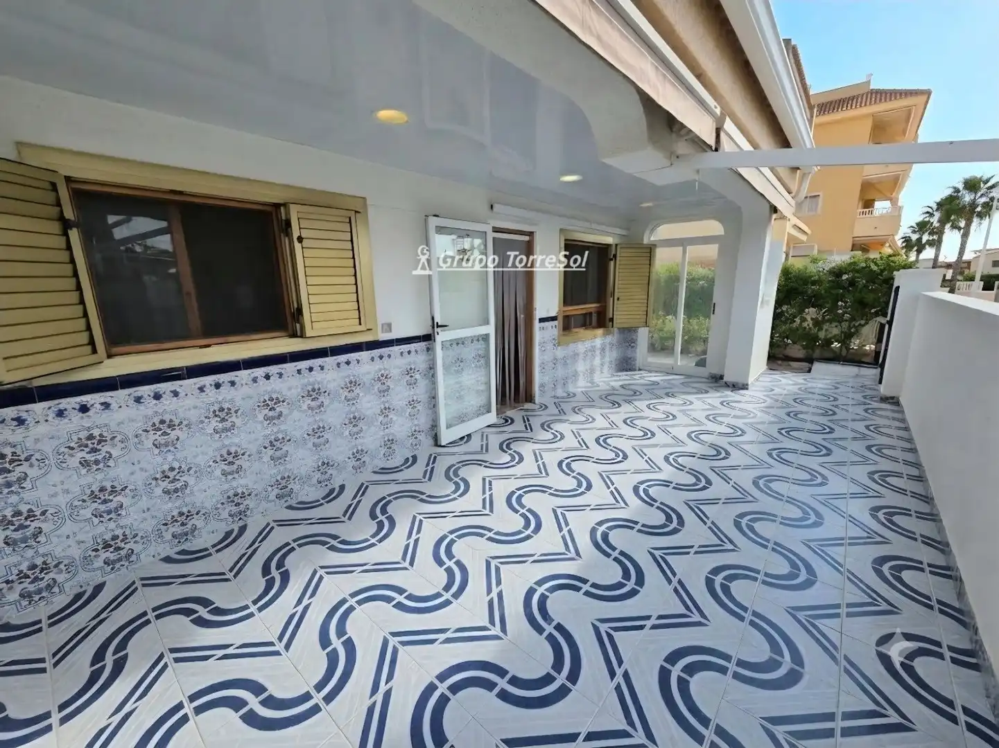 Casa bifamiliare con giardino in vendita a Vicente Blasco Ibañez, imagen 5