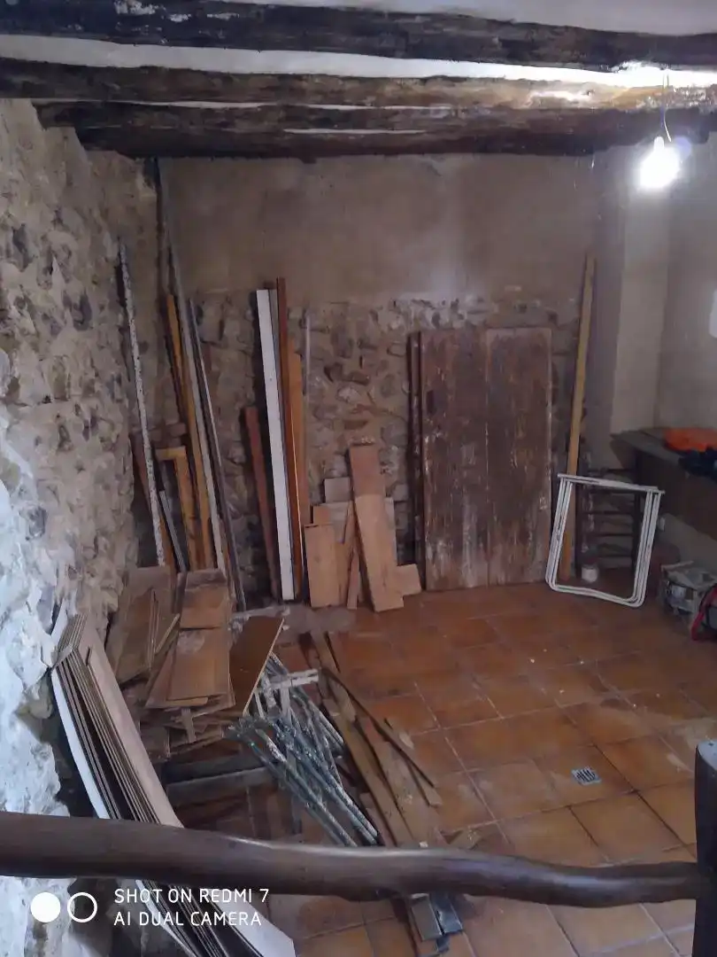 Casa adosada en venda en Castellote amb Parquet, Traster i Moblat