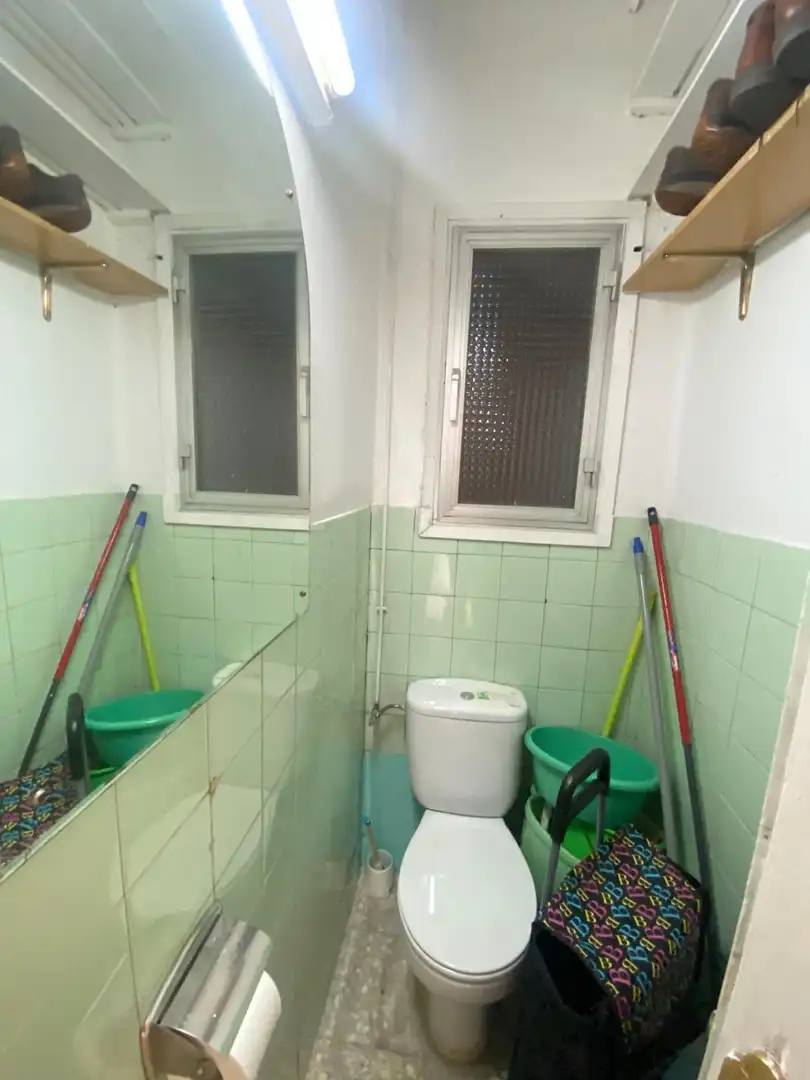 Bany de Pis en venda en Madrid amb Calefacció, Parquet i Terrassa
