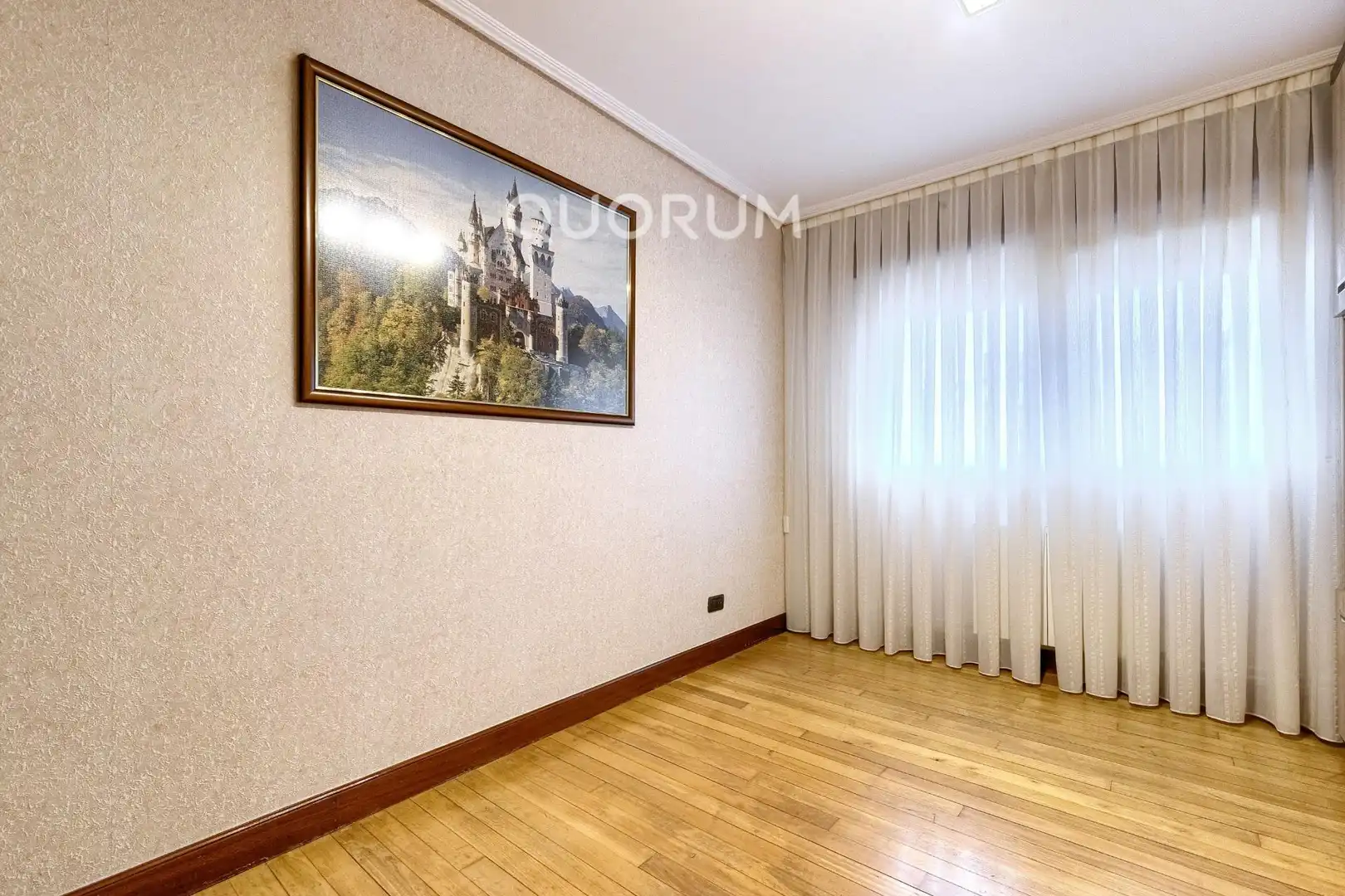 Schlafzimmer von Wohnung zum Verkauf in Pozokoetxe