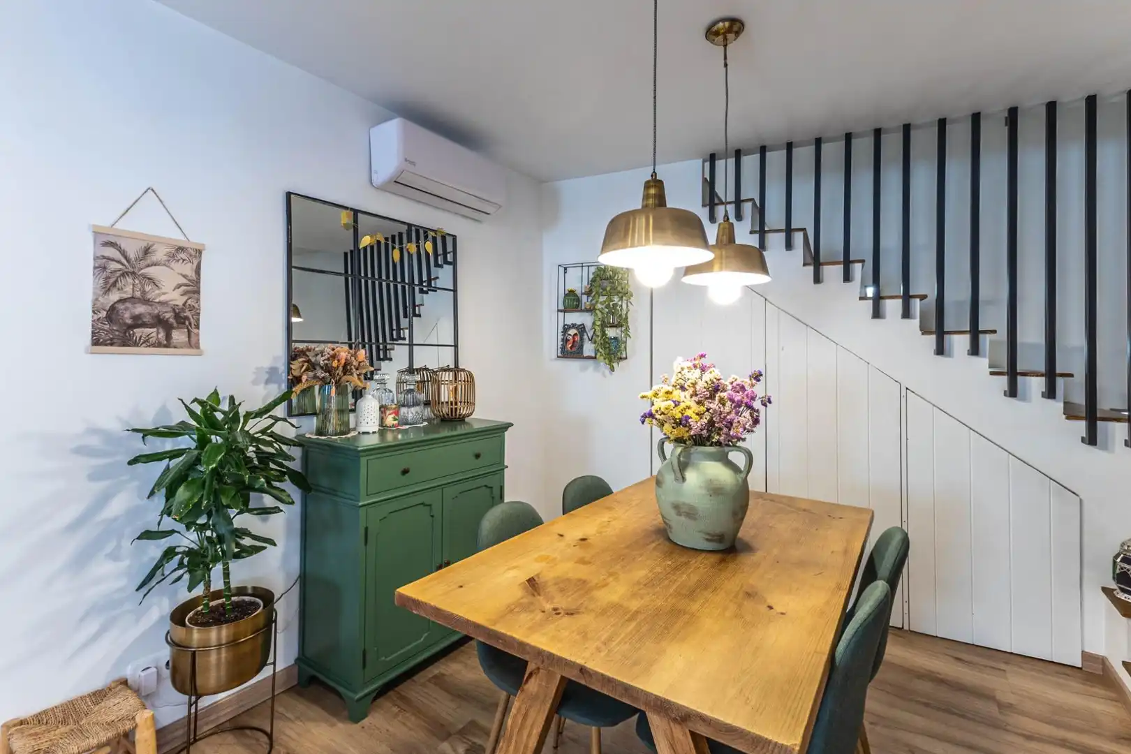 Dining room of Houses for sale in Molins de Rei  with Air Conditioner, Heating and Parquet flooring