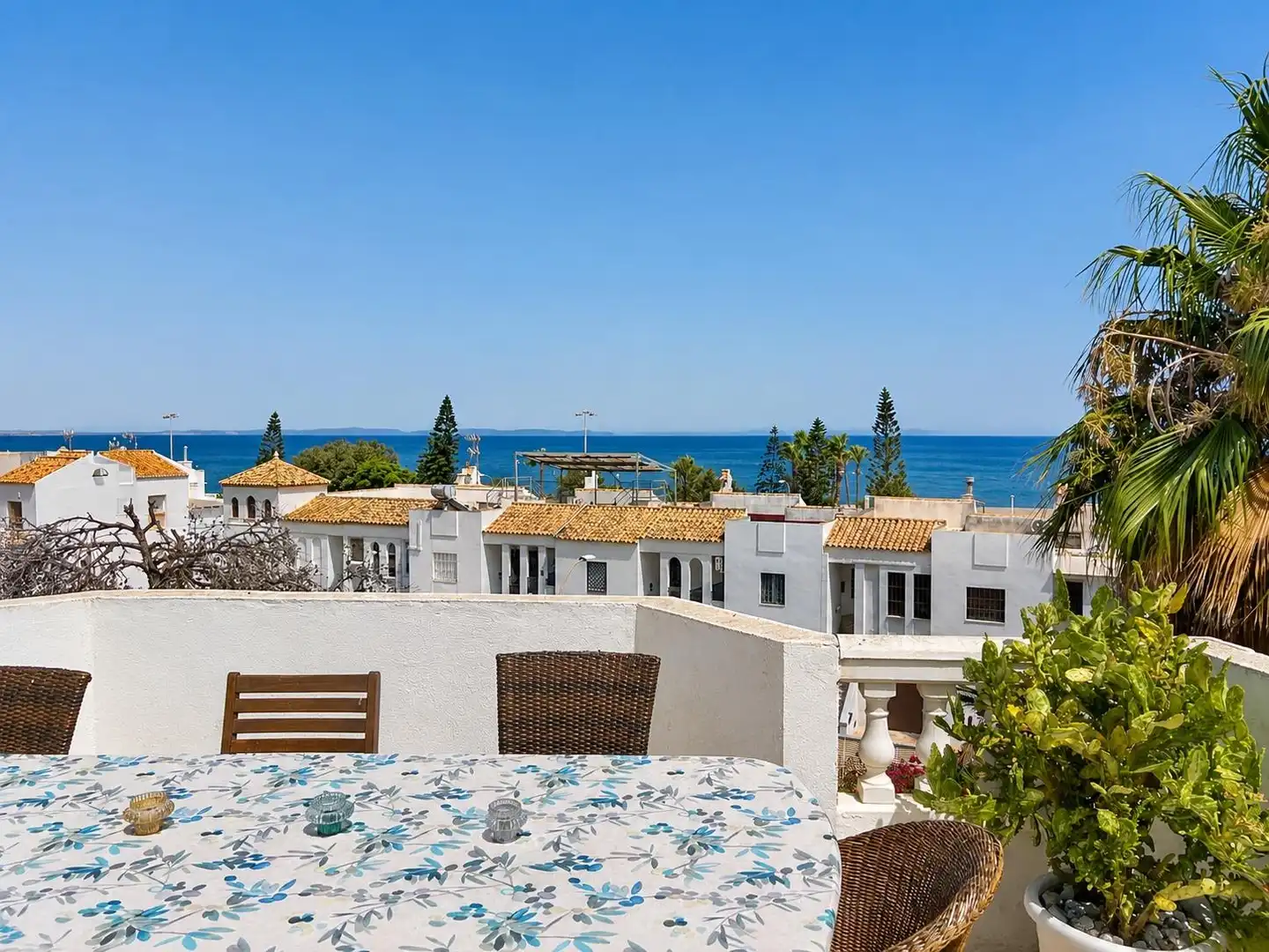 Terrassa de Casa o xalet en venda en Roquetas de Mar amb Aire condicionat, Calefacció i Jardí privat