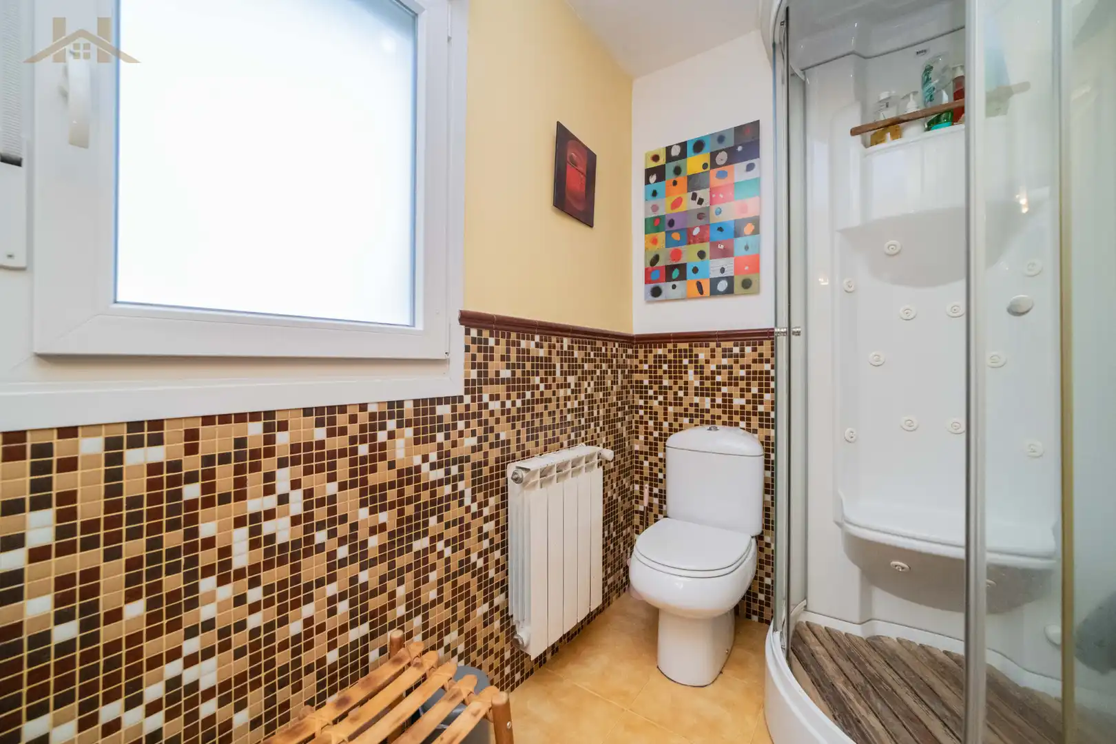 Bathroom of Detached homes for sale in Galapagar  with Air Conditioner, Heating and Private garden