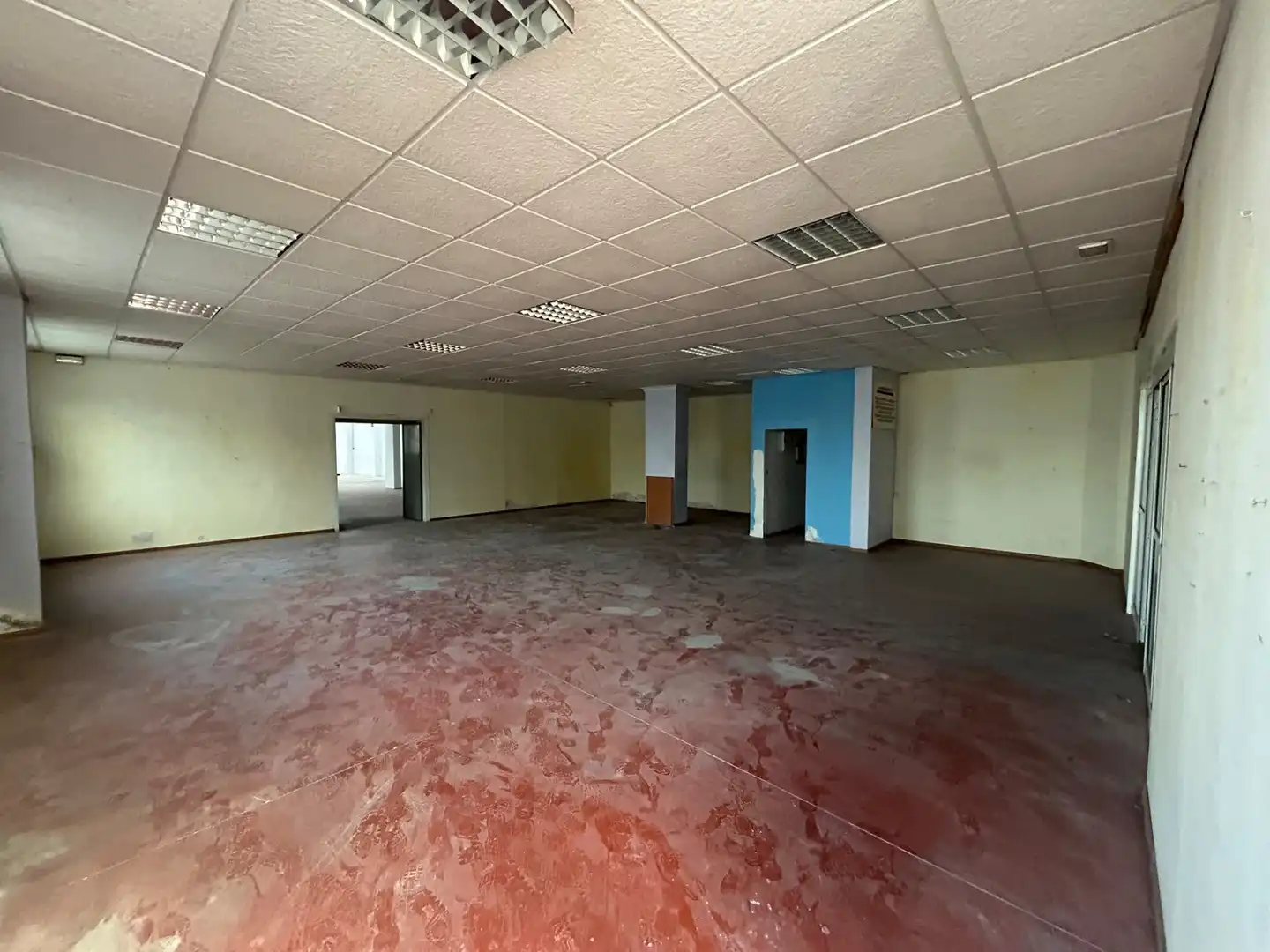 Business premises for sale in Vía Complutense 111, imagen 11