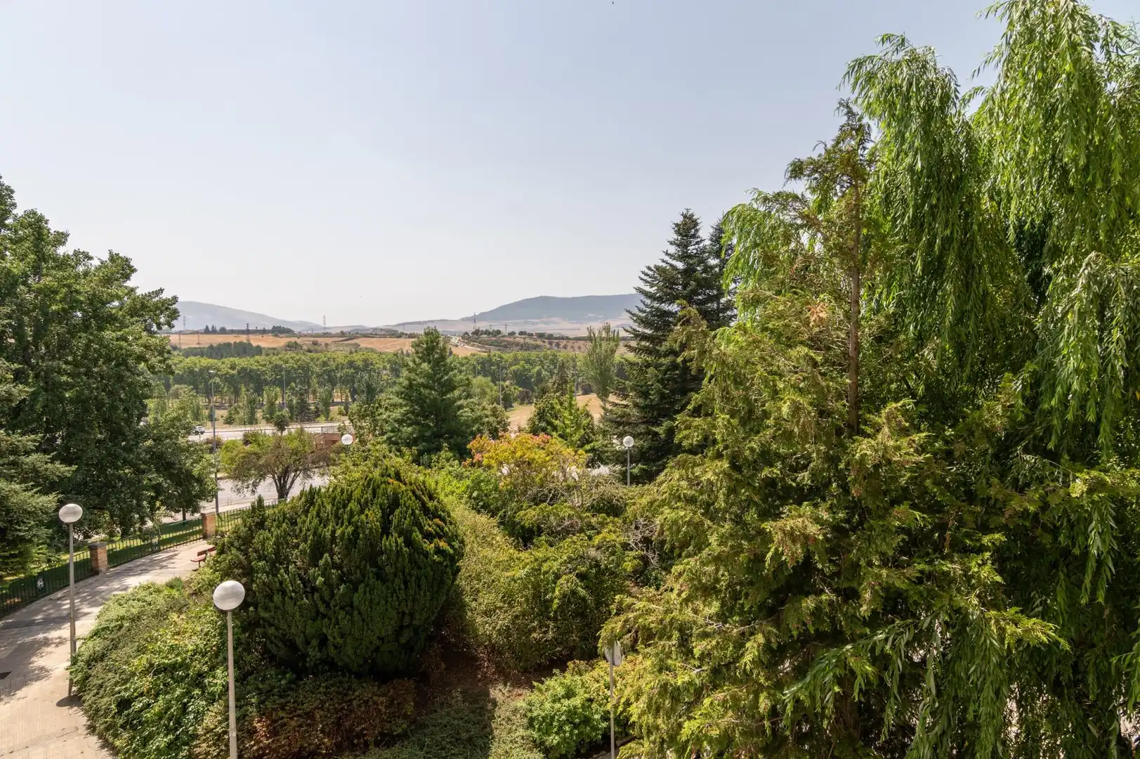Jardín de Piso en venta en  Pamplona / Iruña con Calefacción, Parquet y Trastero