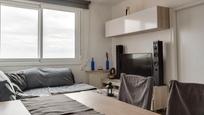 Bedroom of Flat for sale in Cornellà de Llobregat  with Air Conditioner and Heating