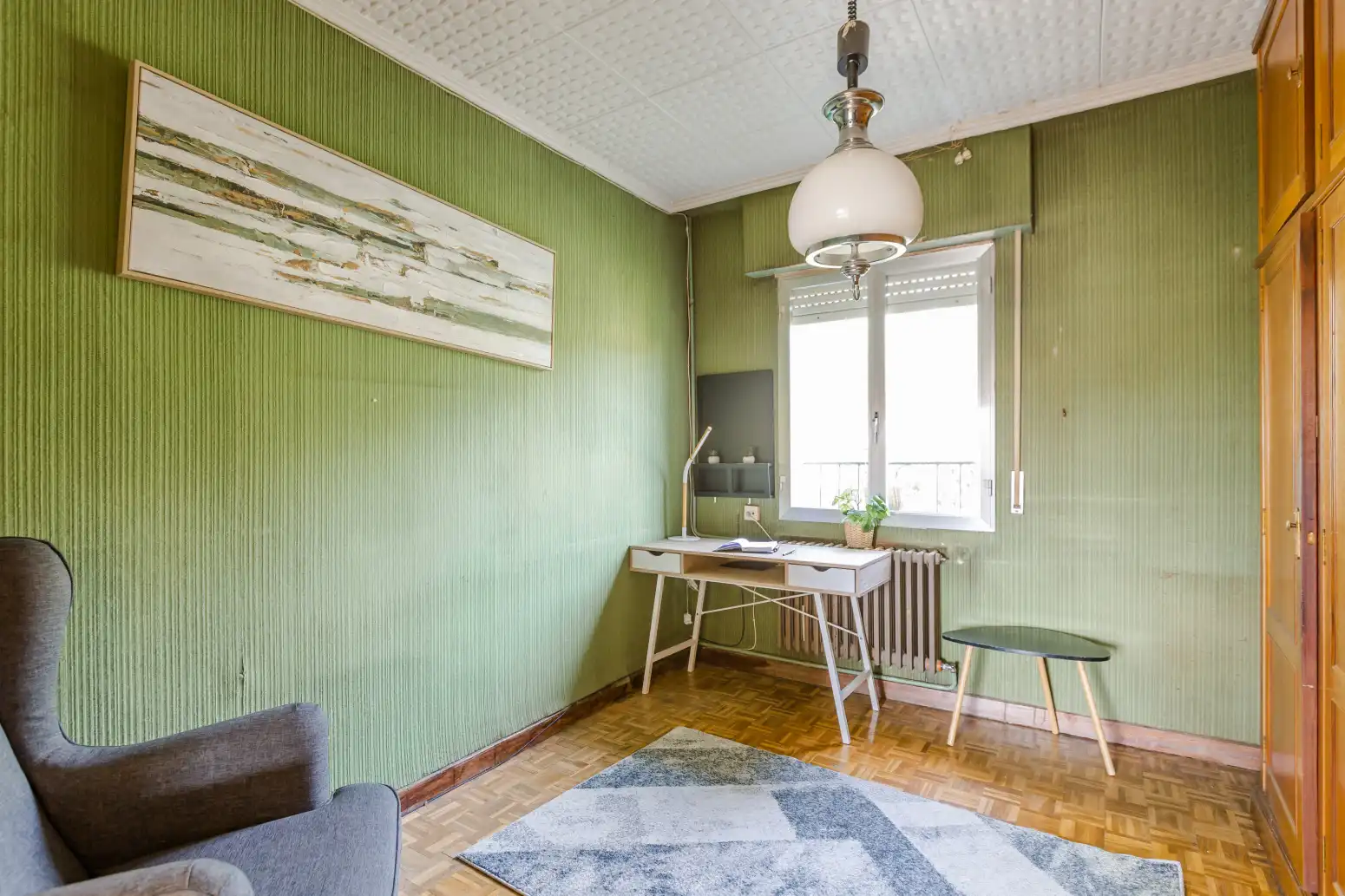 Habitación de Piso en venta en  Pamplona / Iruña con Calefacción, Parquet y Amueblado