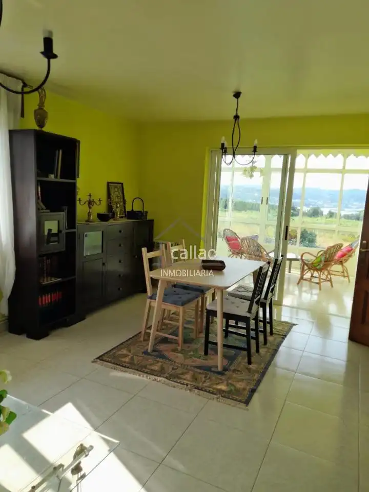 Dining room of Houses for rent in Mugardos  with Heating, Private garden and Furnished