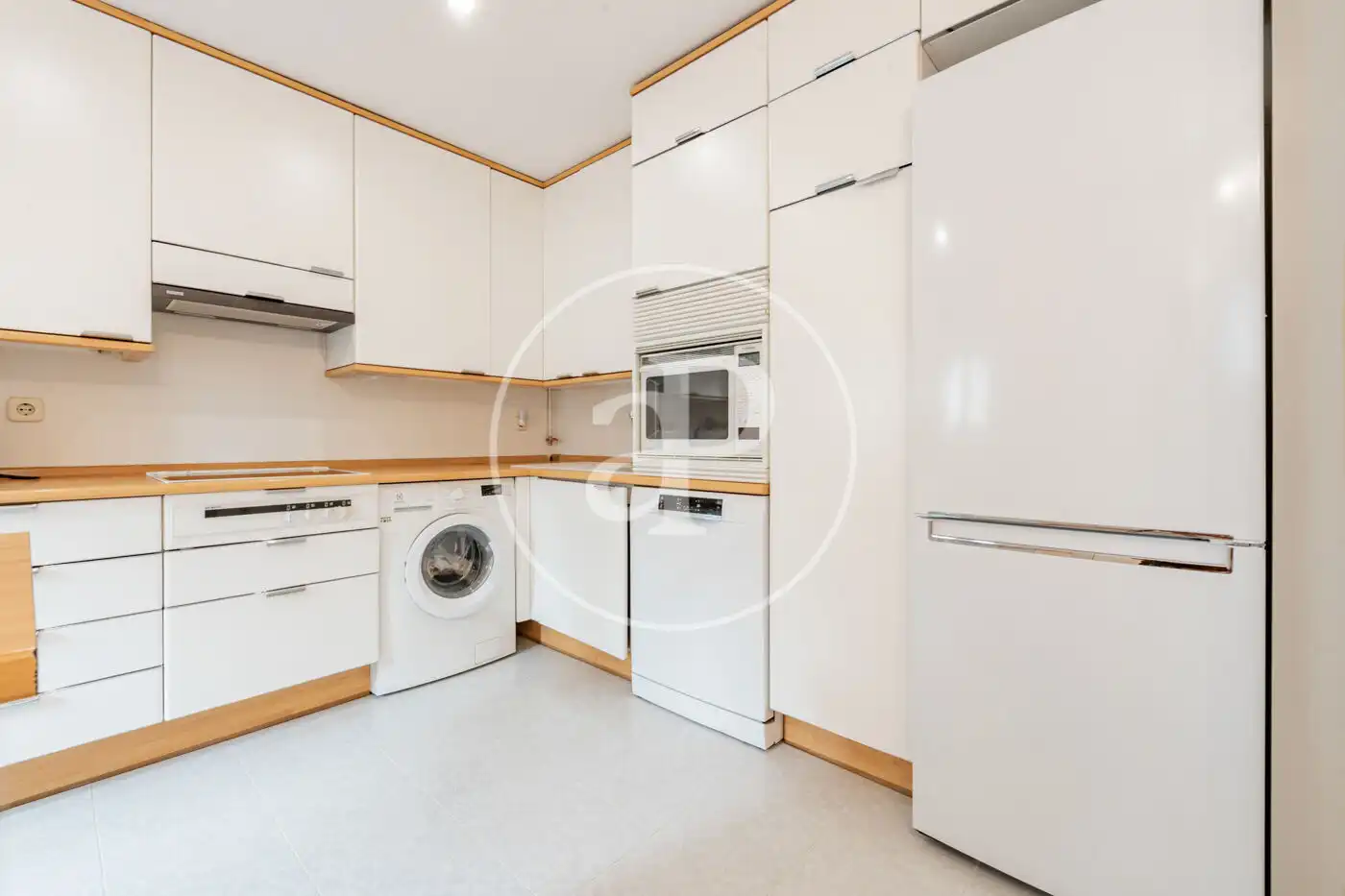 Kitchen of Flat for sale in Madrid  with Air Conditioner and Heating