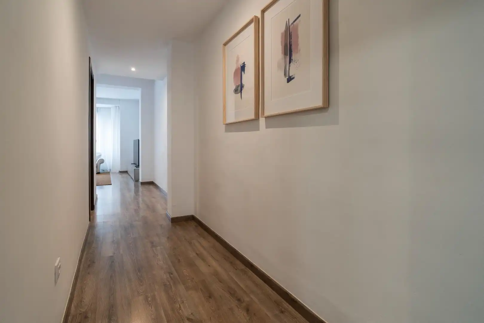 Flat for rent in Valencia  with Air Conditioner, Heating and Furnished
