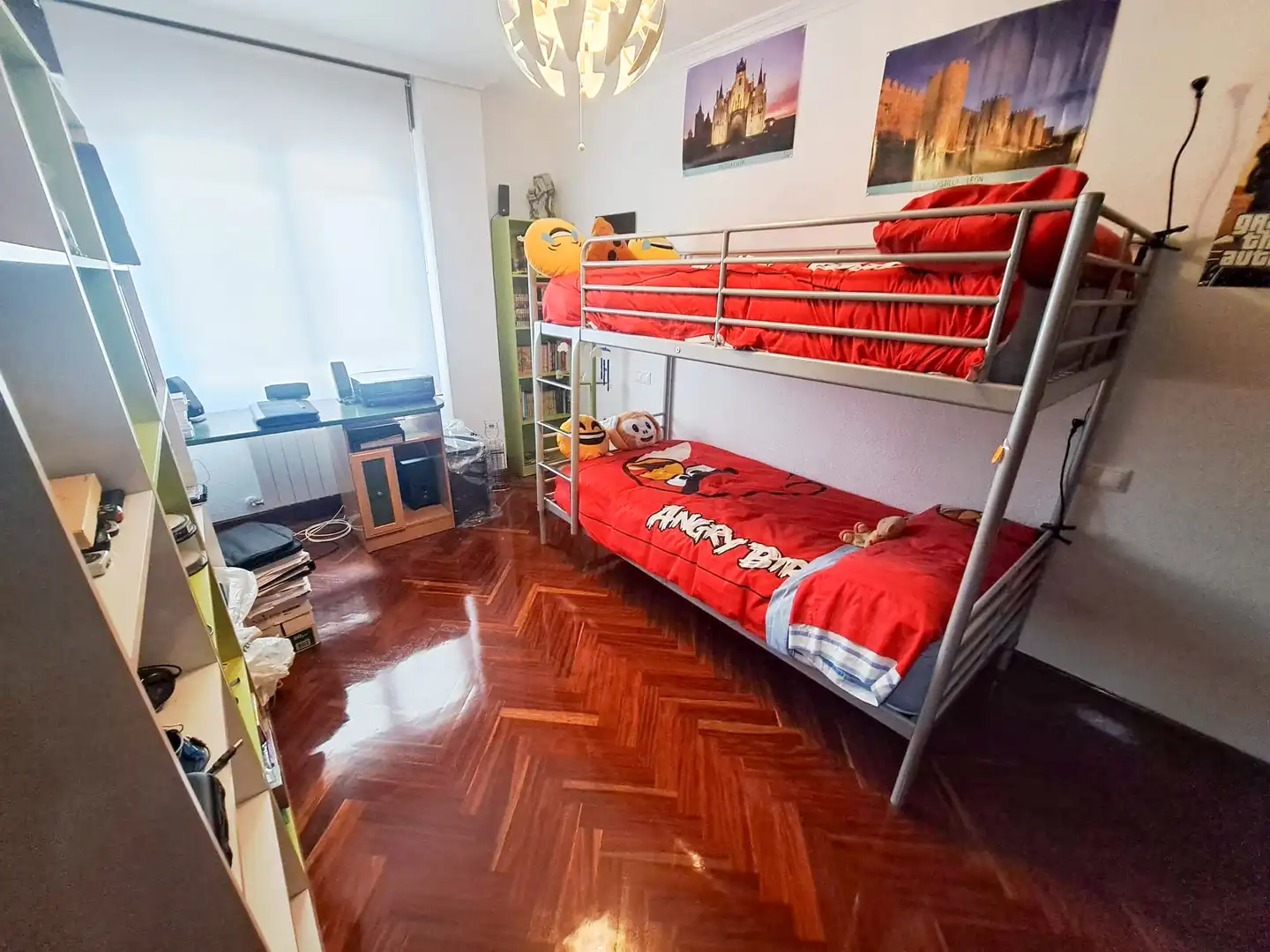 Habitación de Piso en venta en Burgos con Trastero