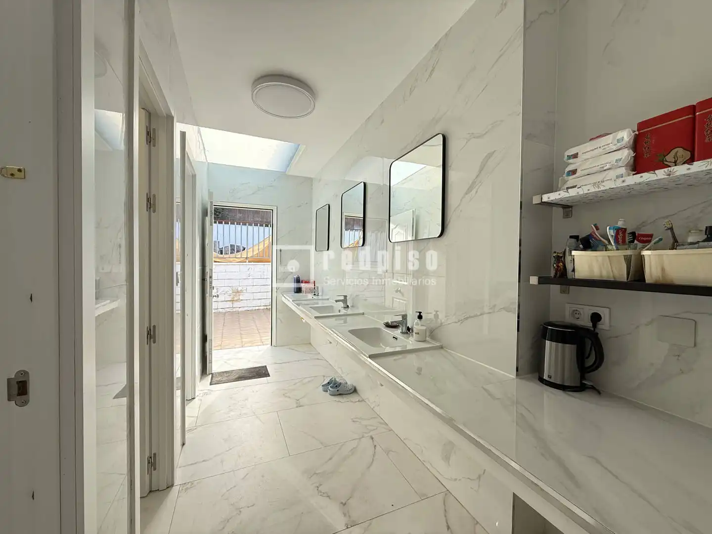 Bathroom of Houses for sale in Málaga  with Air Conditioner, Private garden and Furnished