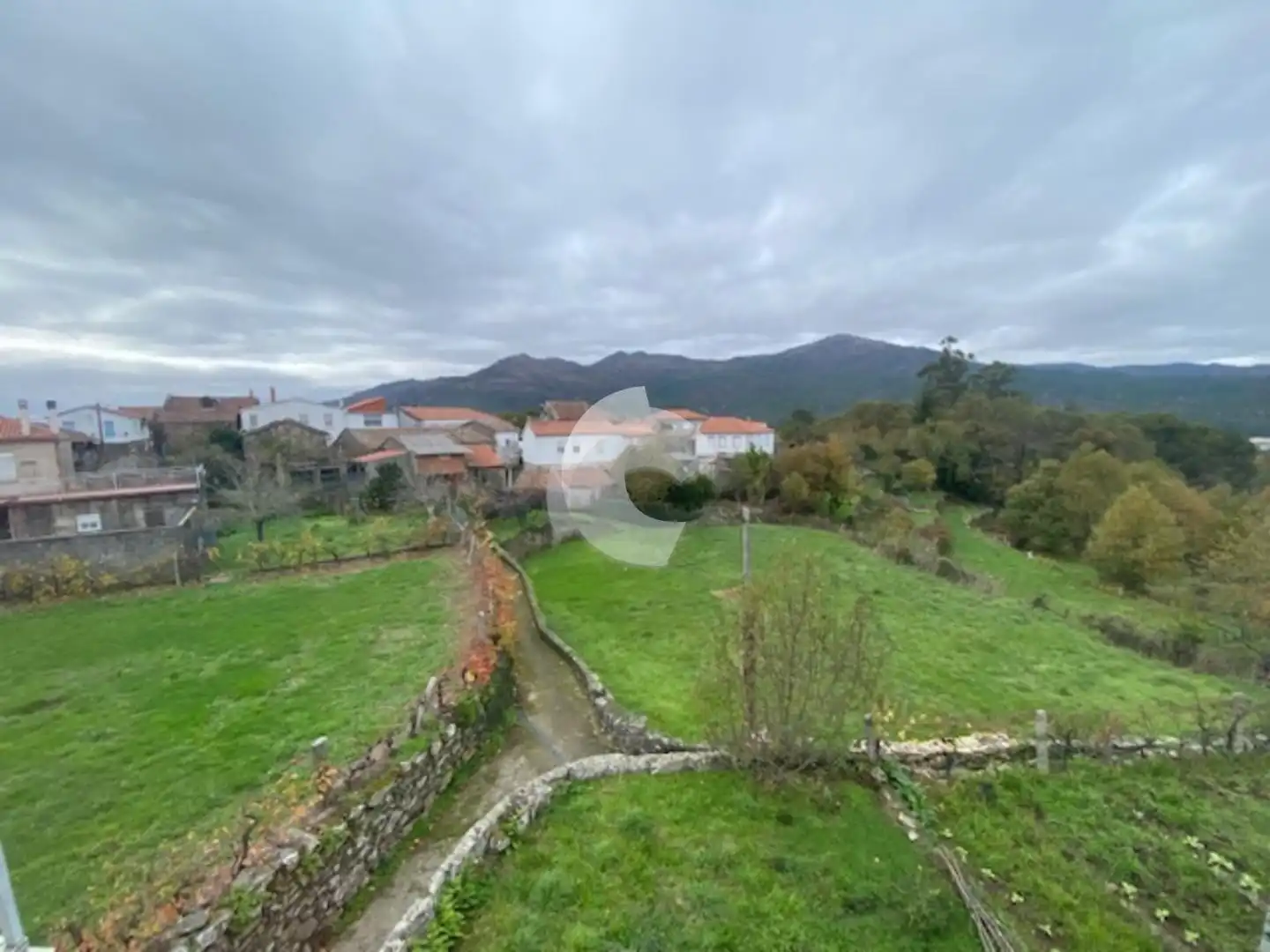 Adossat amb jardí en venda a Lobios