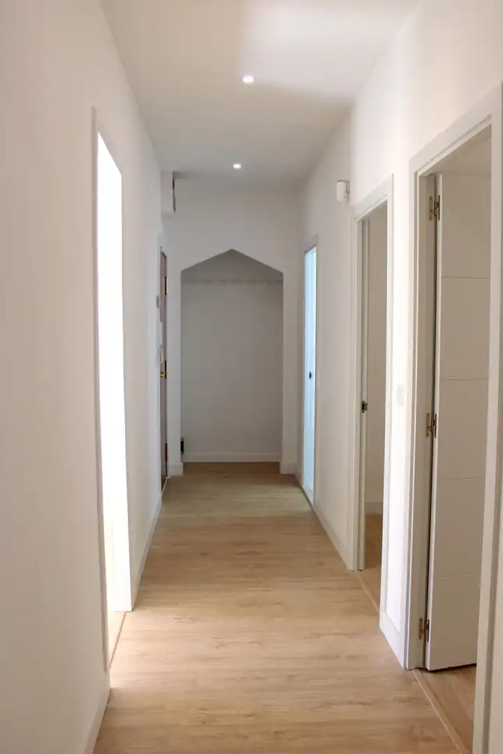 Piso en venta en Oliva con Alarma