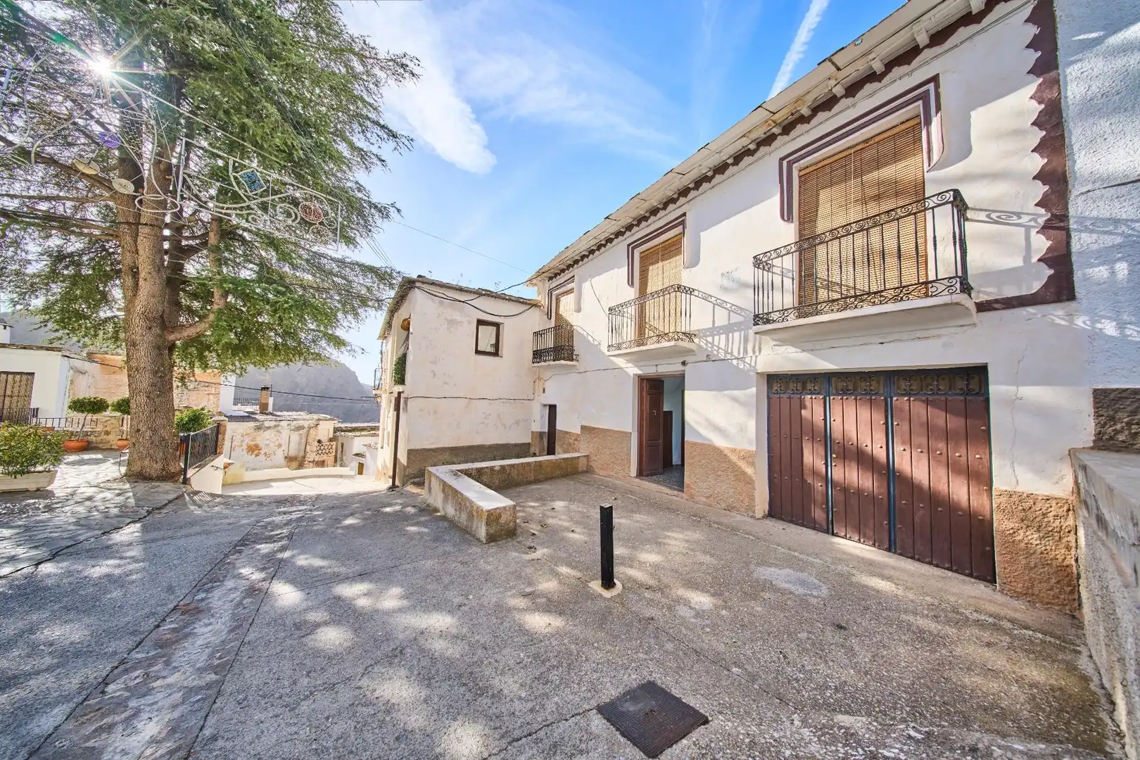 Exterior view of Houses for sale in Busquístar  with Terrace, Storage room and Balcony