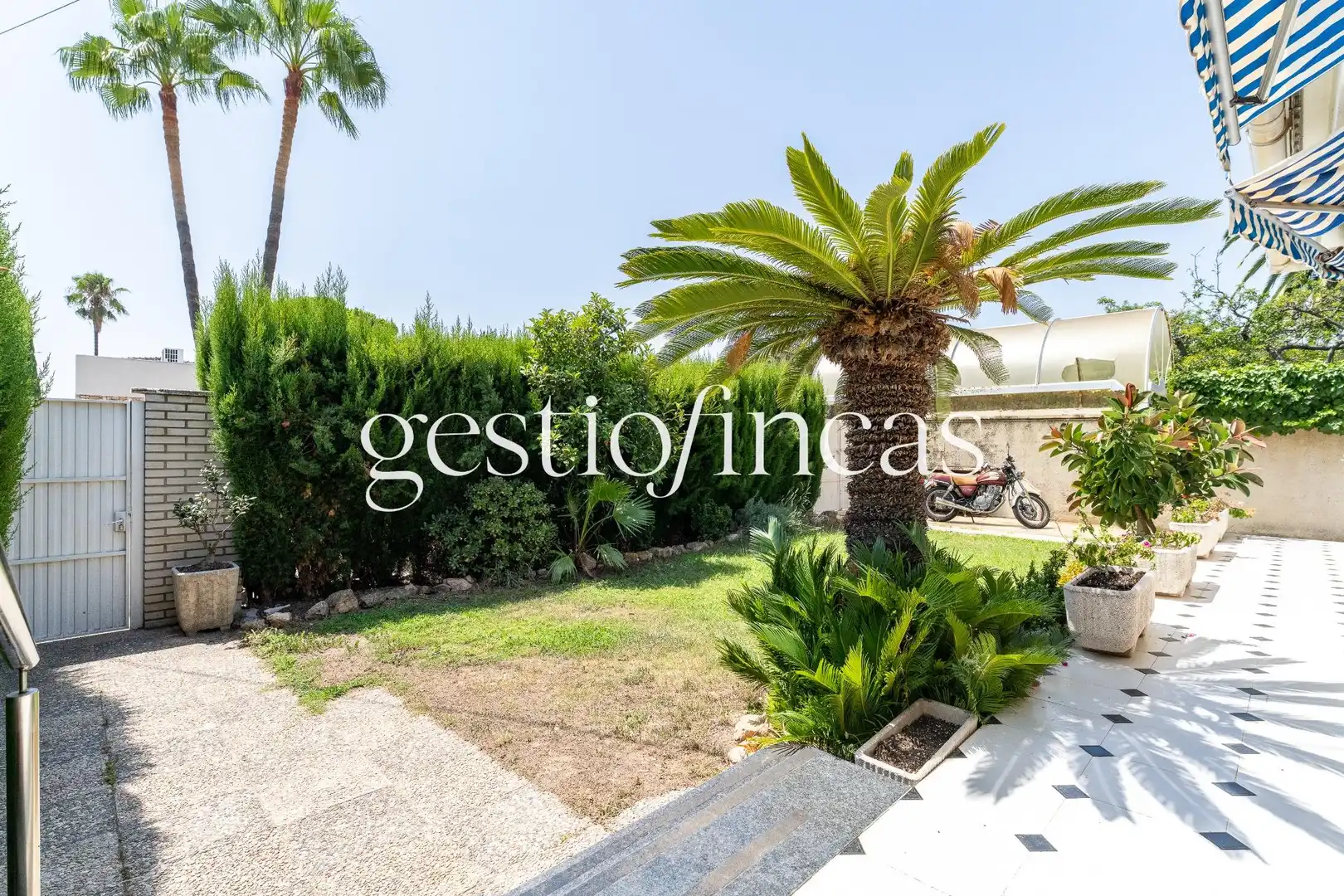 Vista exterior de Casa adosada en venta en Cambrils con Aire acondicionado, Calefacción y Amueblado