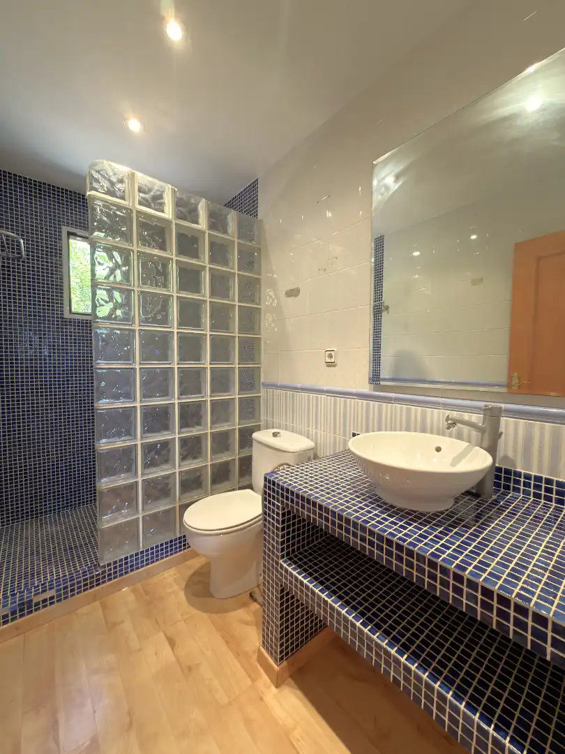 Bathroom of Houses for sale in Náquera  with Heating, Private garden and Parquet flooring