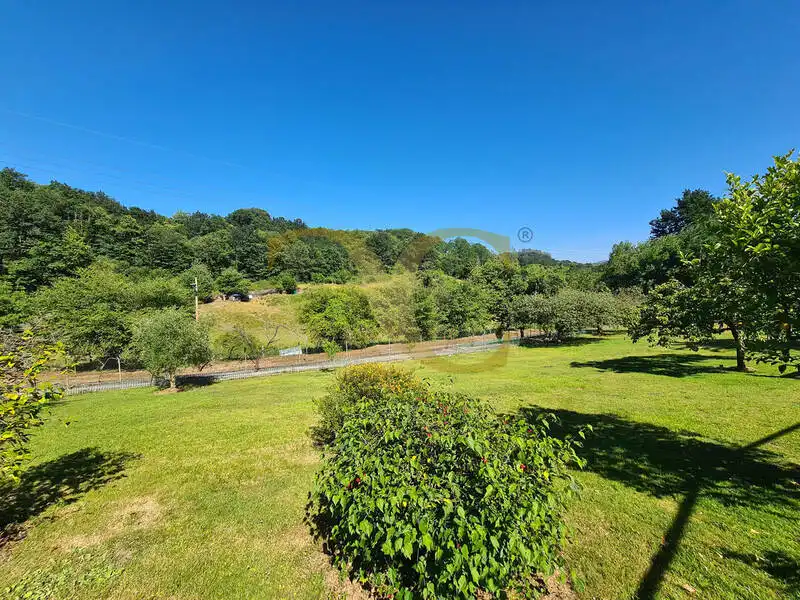 Casa o xalet en venda en Oviedo  amb Calefacció, Jardí privat i Terrassa