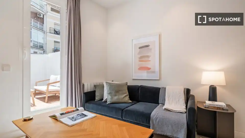 Sala d'estar de Apartament per a compartir en Madrid amb Aire condicionat, Calefacció i Terrassa
