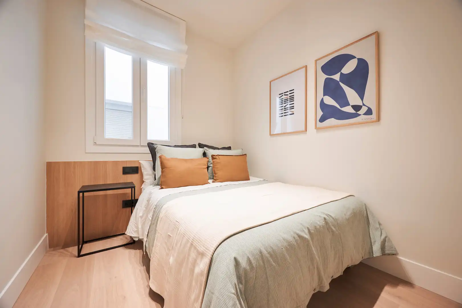 Schlafzimmer von Wohnung zur Miete in Madrid mit Klimaanlage, Heizung und Balkon