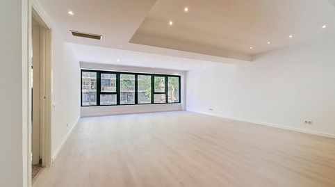 Foto 3 de Piso en venta en Sant Antoni, Barcelona Capital