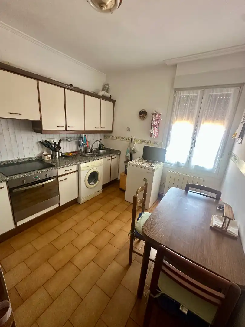 Kitchen of Flat for sale in Barakaldo   with Furnished
