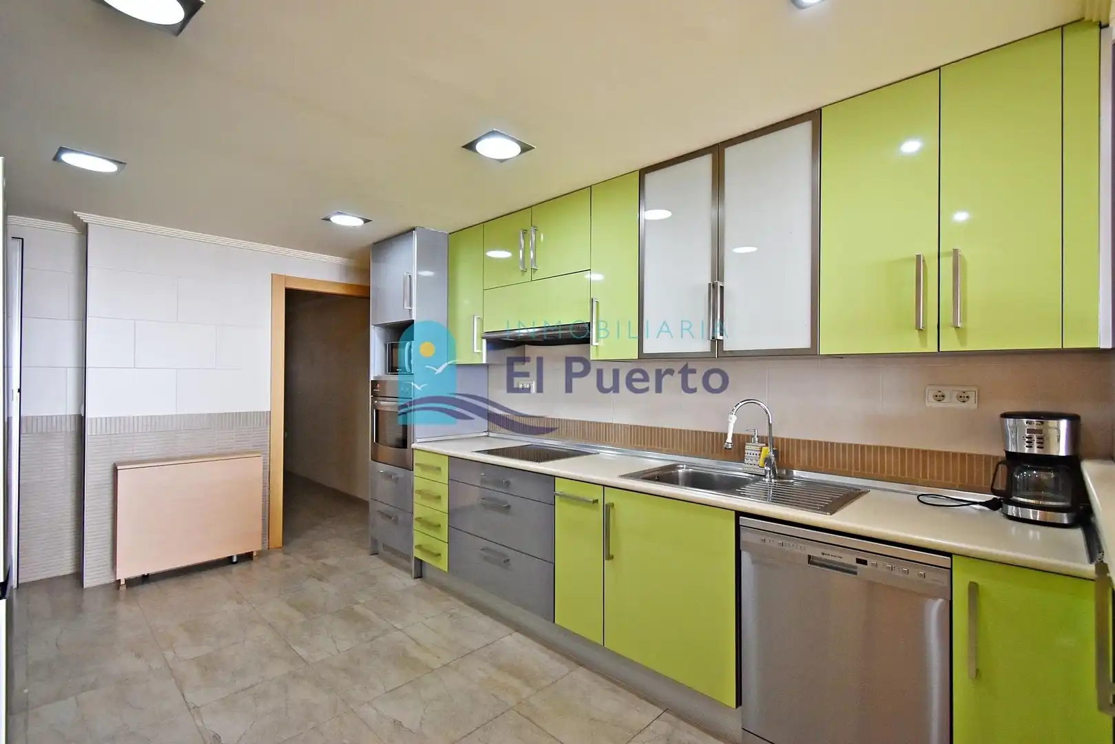 Piso con ascensor en venta en Puerto de Mazarrón, imagen 12