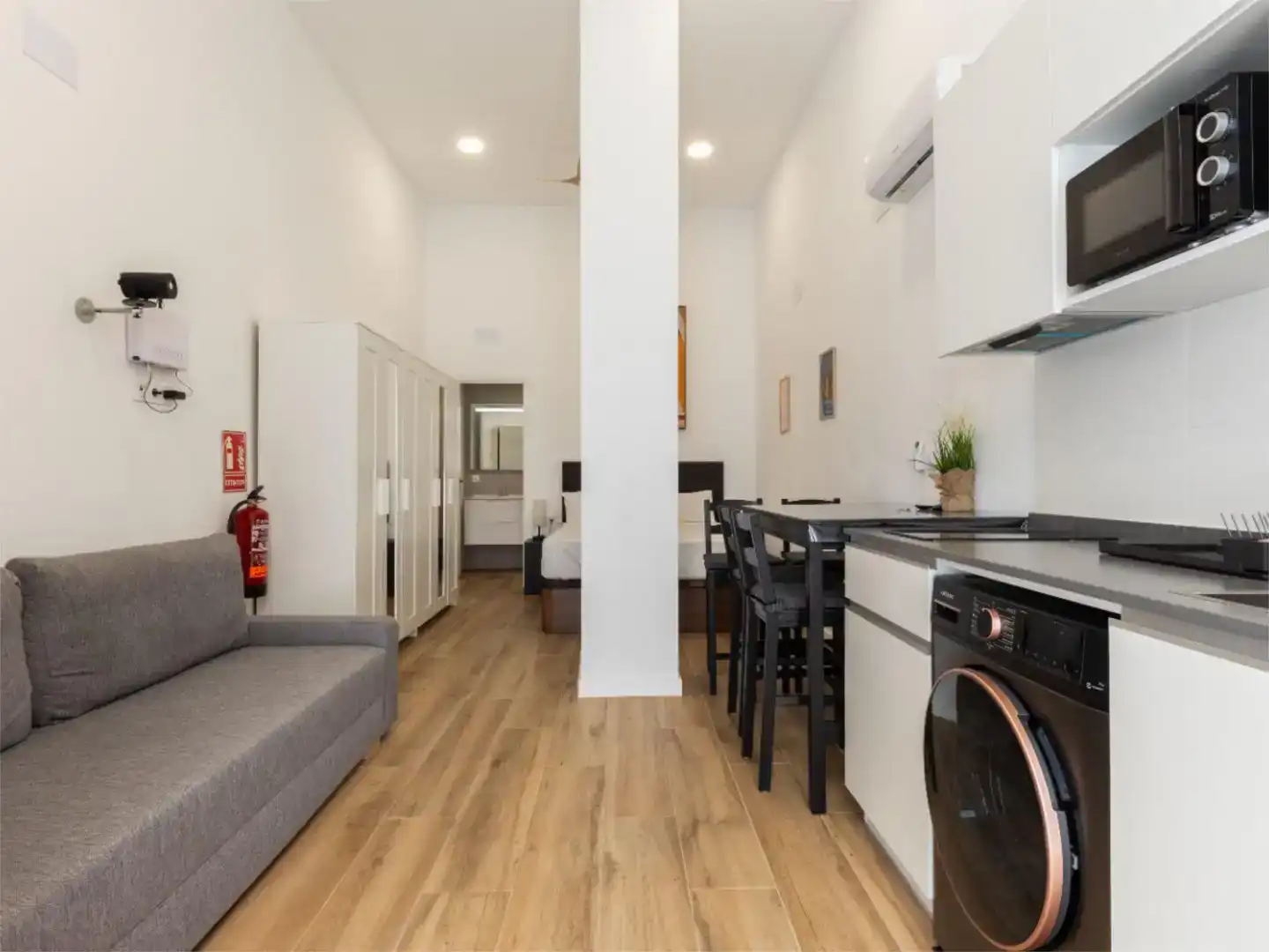 Wohnung zum Verkauf in Valencia mit Klimaanlage und Möbliert