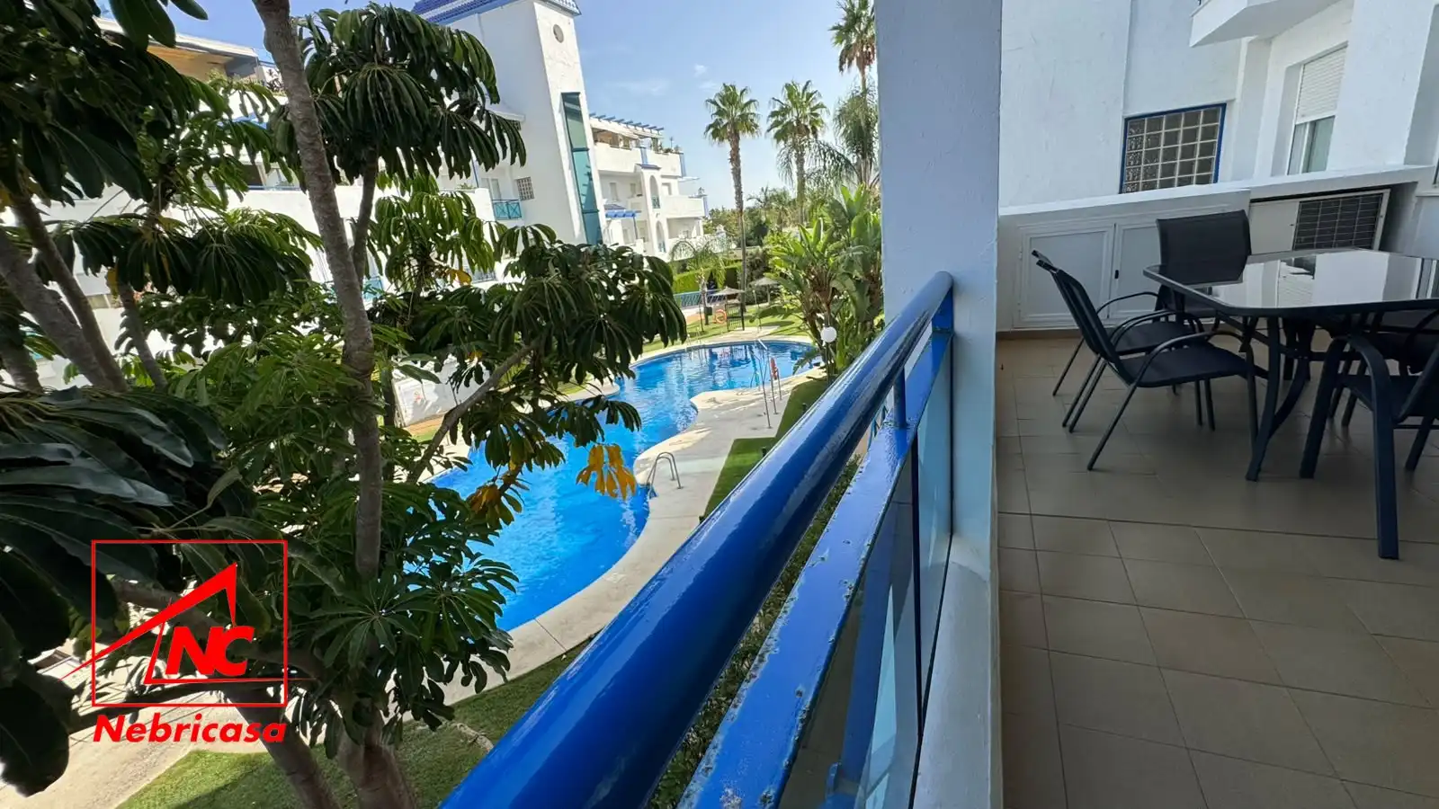 Piscina de Pis en venda en Rota amb Aire condicionat, Terrassa i Piscina