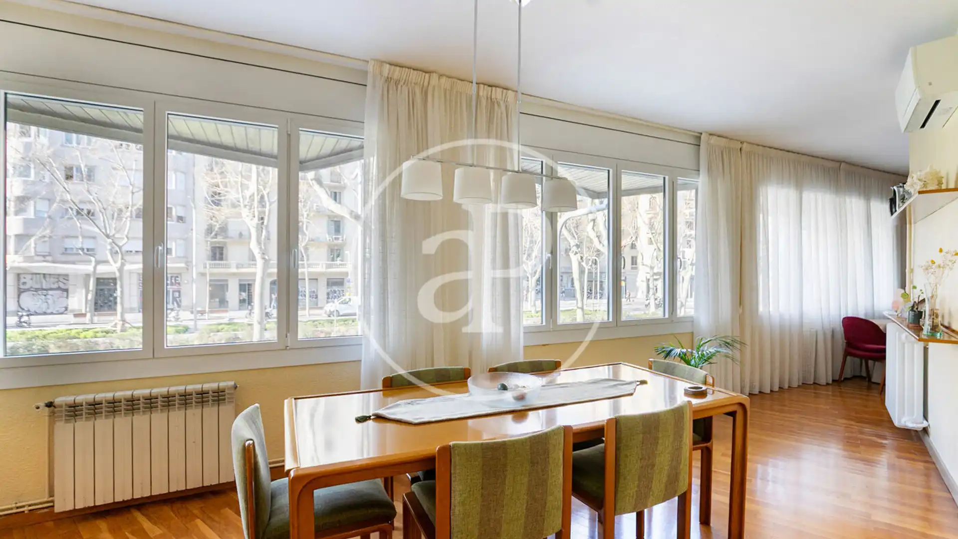 Dining room of Flat for sale in  Barcelona Capital  with Air Conditioner, Heating and Terrace