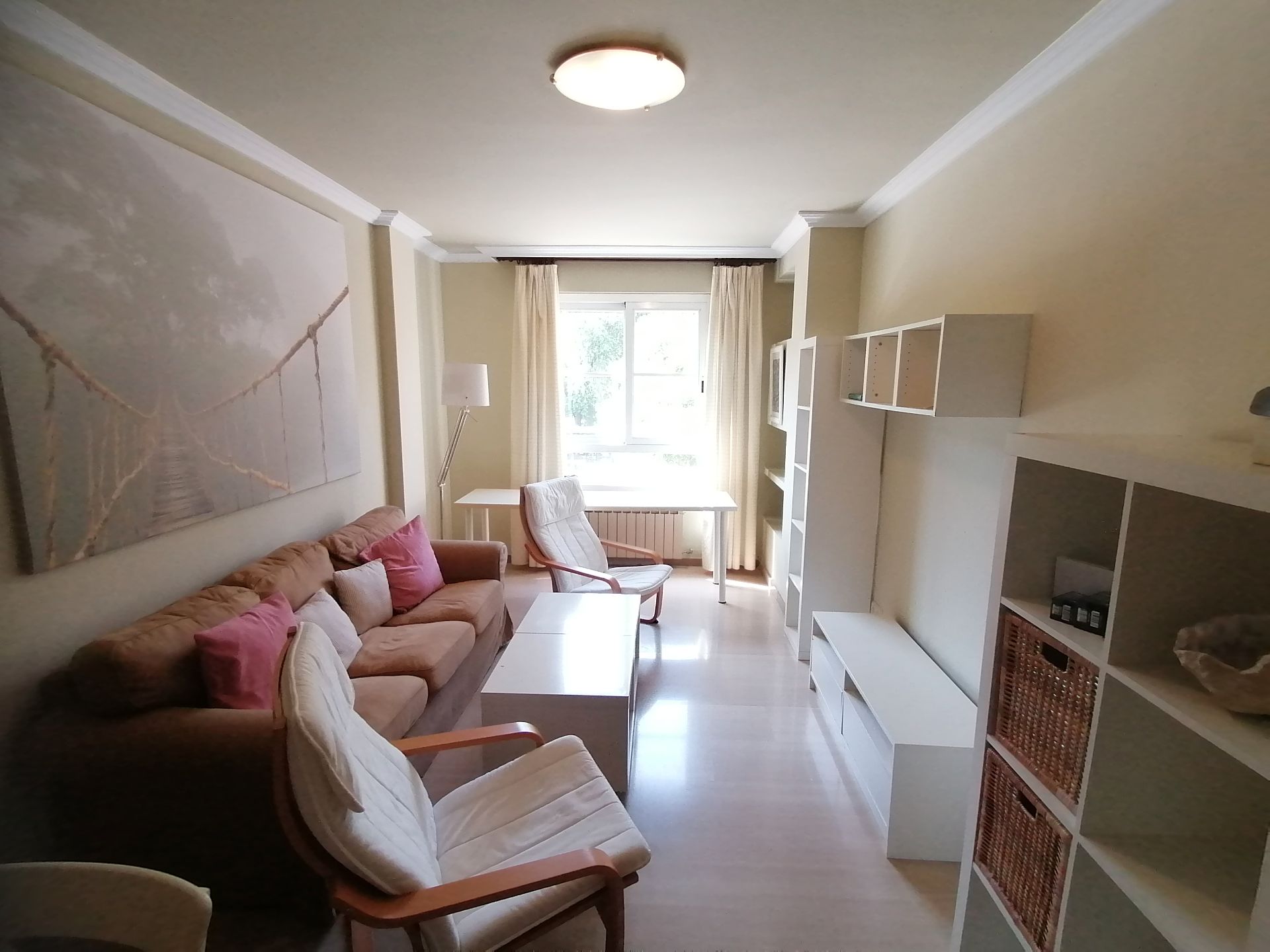 Sala d'estar de Pis de lloguer en  Córdoba Capital amb Aire condicionat, Calefacció i Moblat