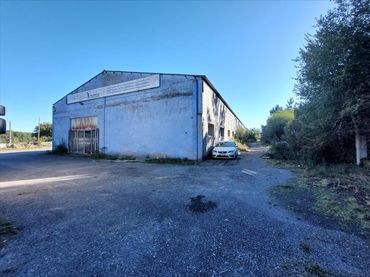 Nave industrial en venta en Coles