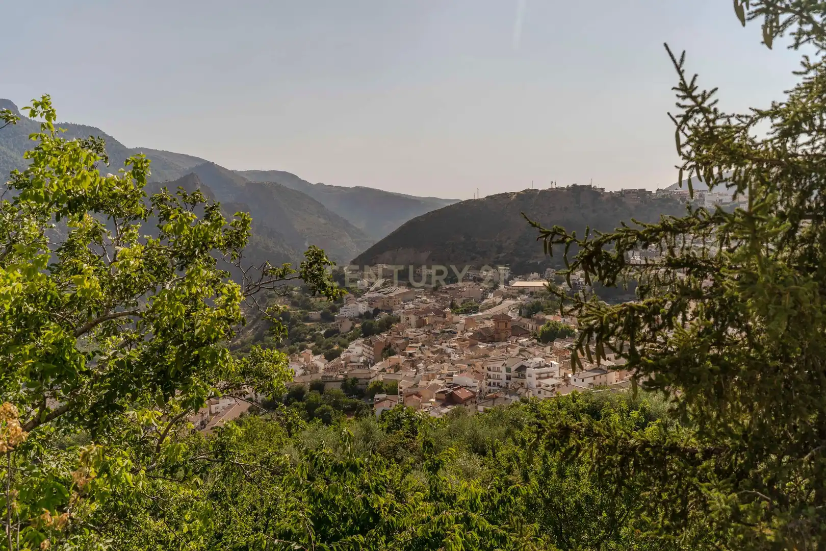 Vista exterior de Casa o chalet en venta en Güéjar Sierra con Jardín privado, Trastero y Piscina