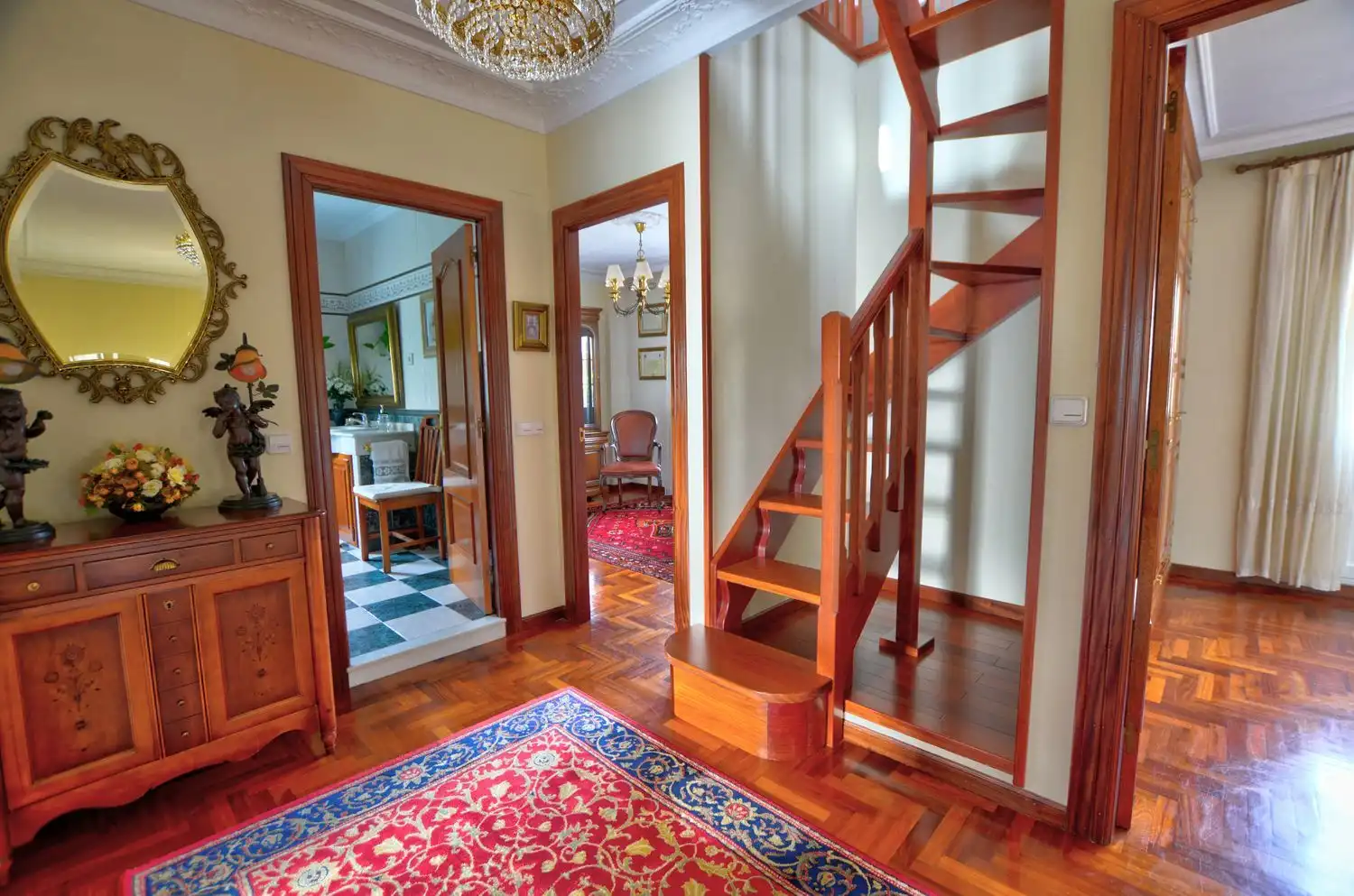 Casa o chalet en venta en Avilés con Calefacción, Terraza y Trastero