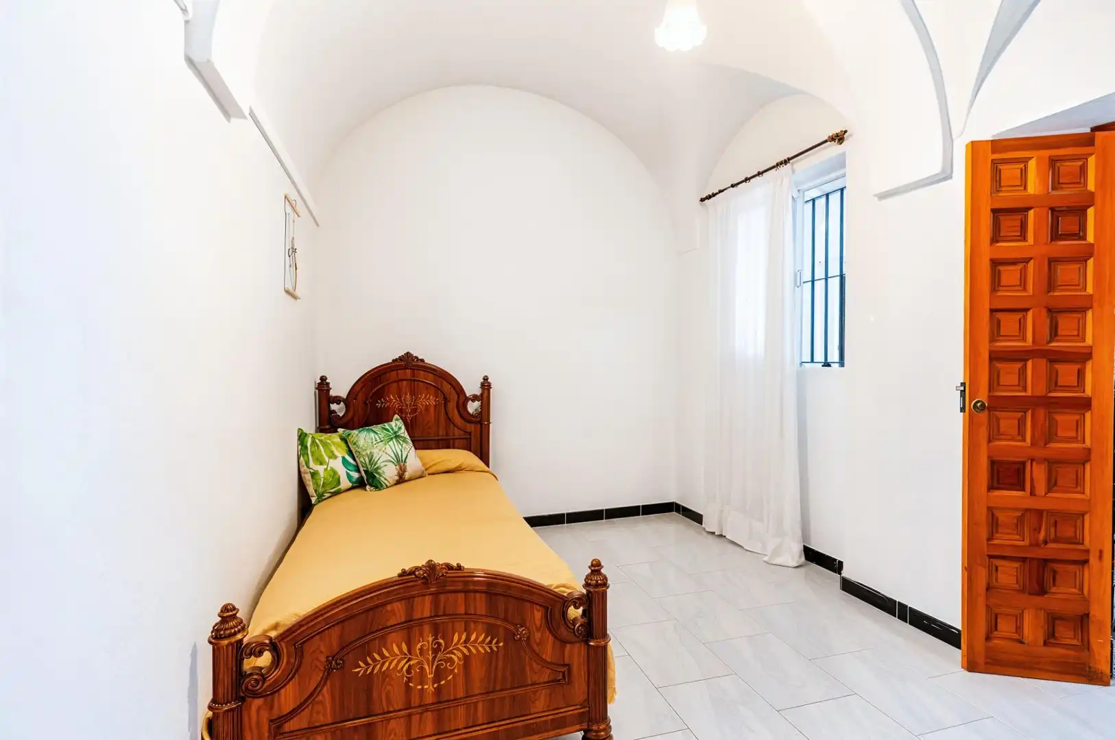 Habitación de Casa o chalet en venta en Medina Sidonia con Terraza, Trastero y Balcón