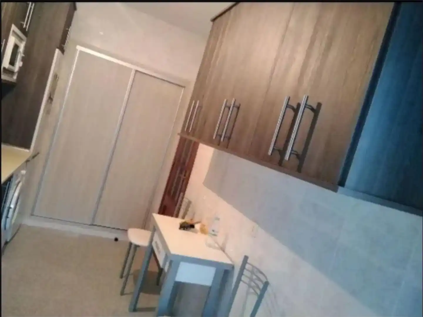 Cocina de Piso en venta en Cabezuela del Valle con Amueblado y Balcón