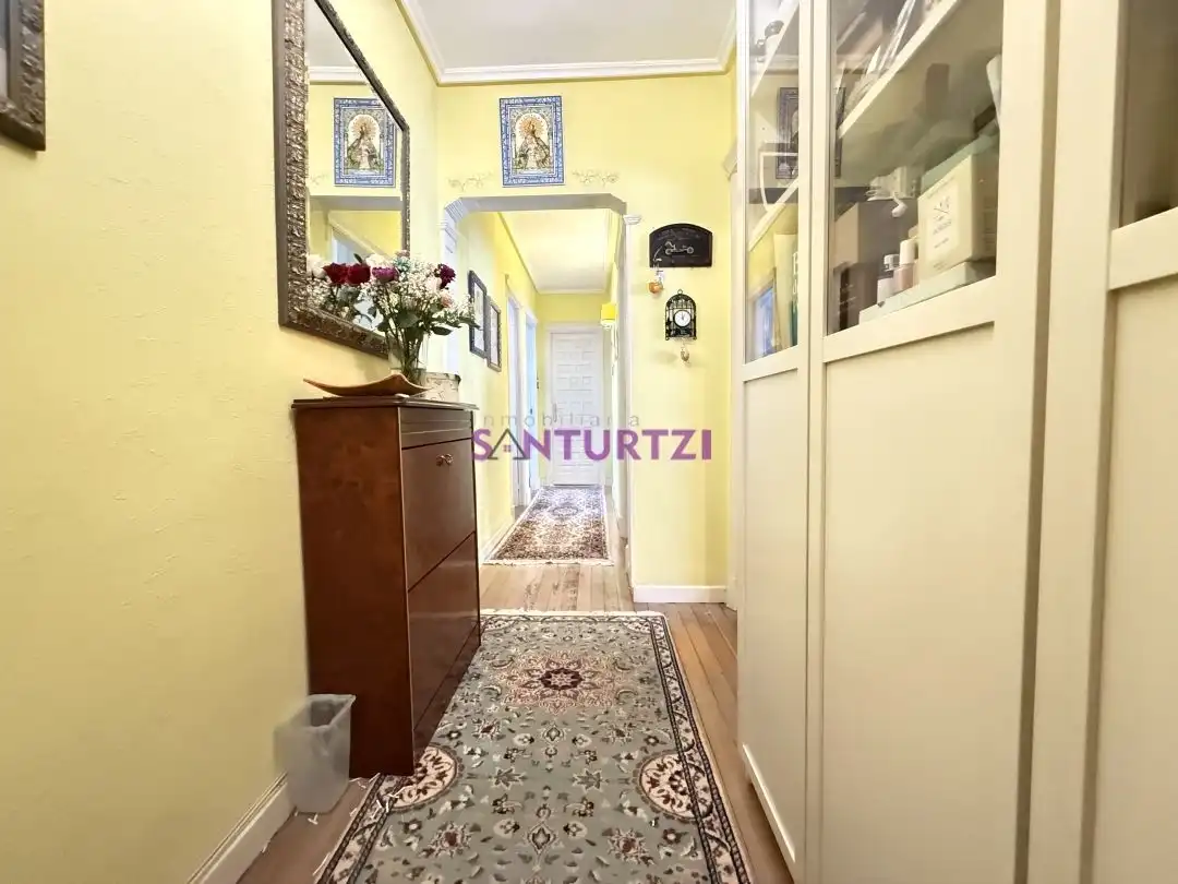 Piso en venta en Portugalete con Calefacción