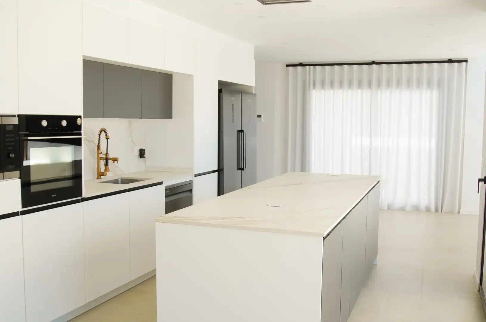 Detached house with pool for sale in Calle Falcia, imagen 13